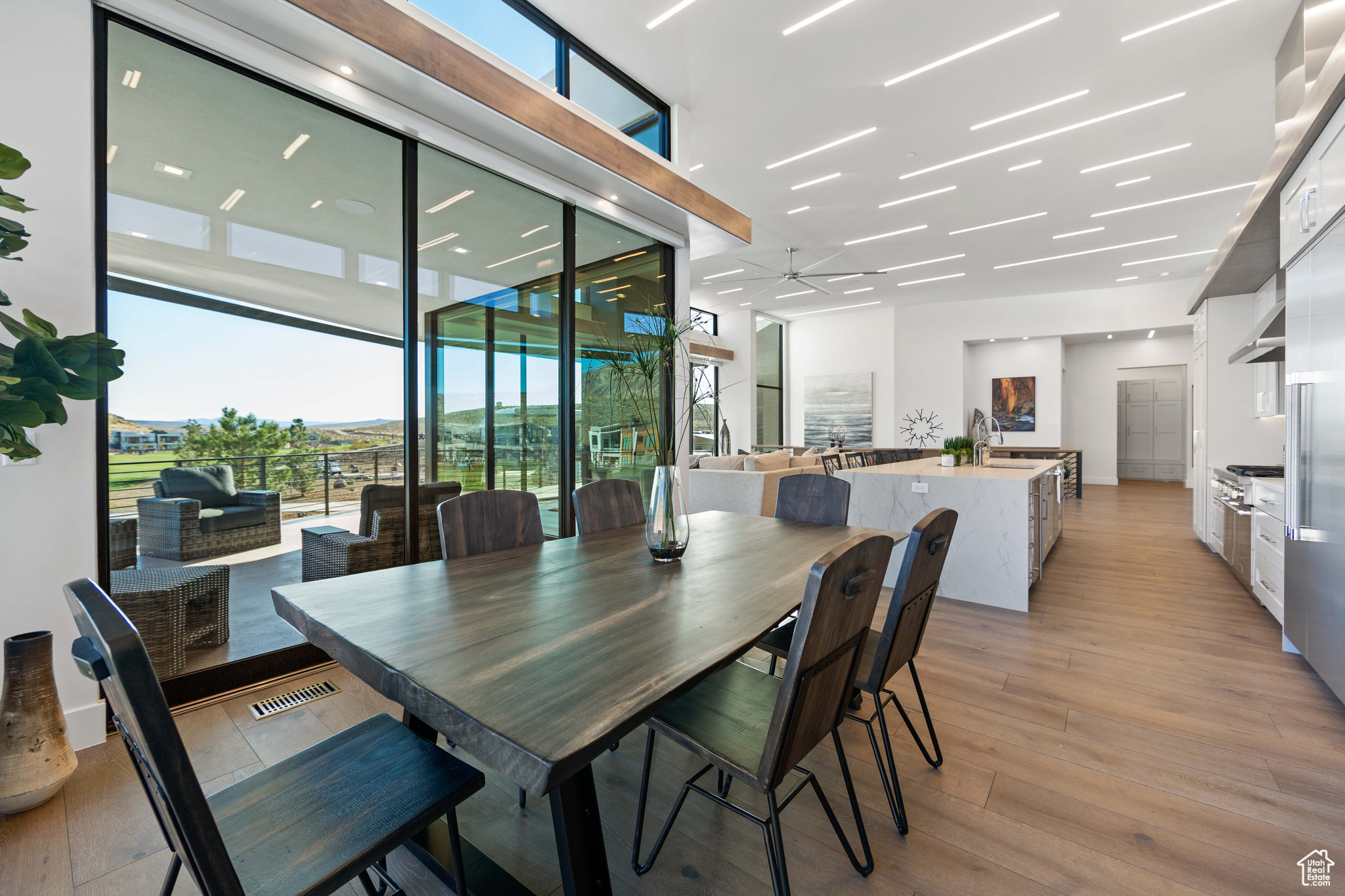 CLIFF VIEWS ESTATES - Residential