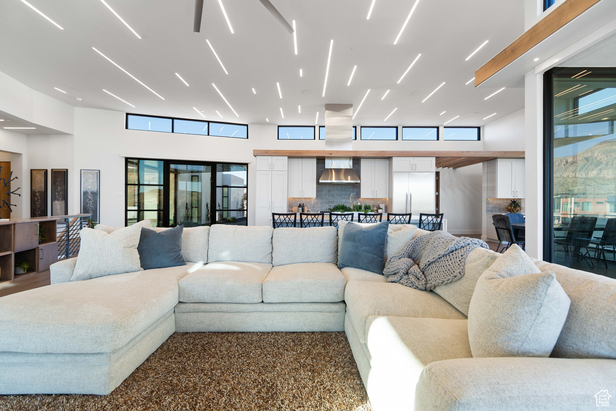 CLIFF VIEWS ESTATES - Residential