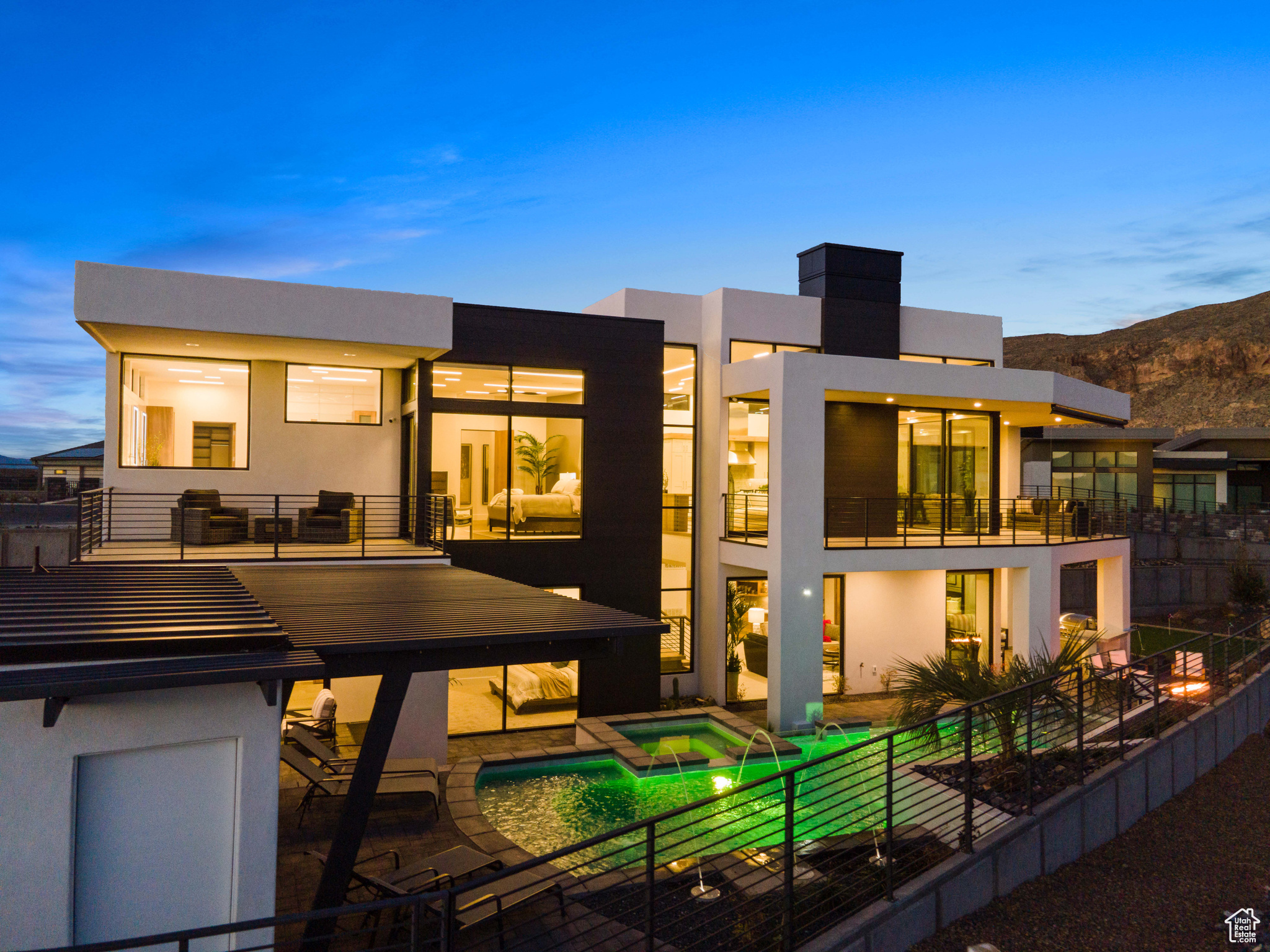 CLIFF VIEWS ESTATES - Residential