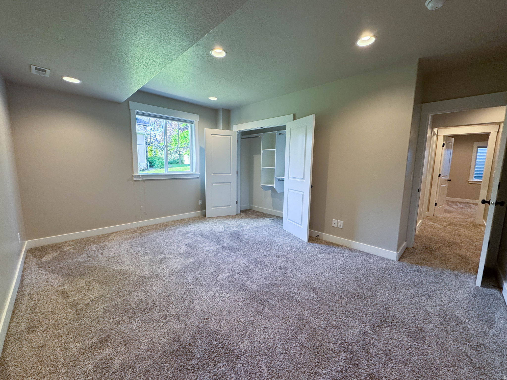 DEER CREST - Residential