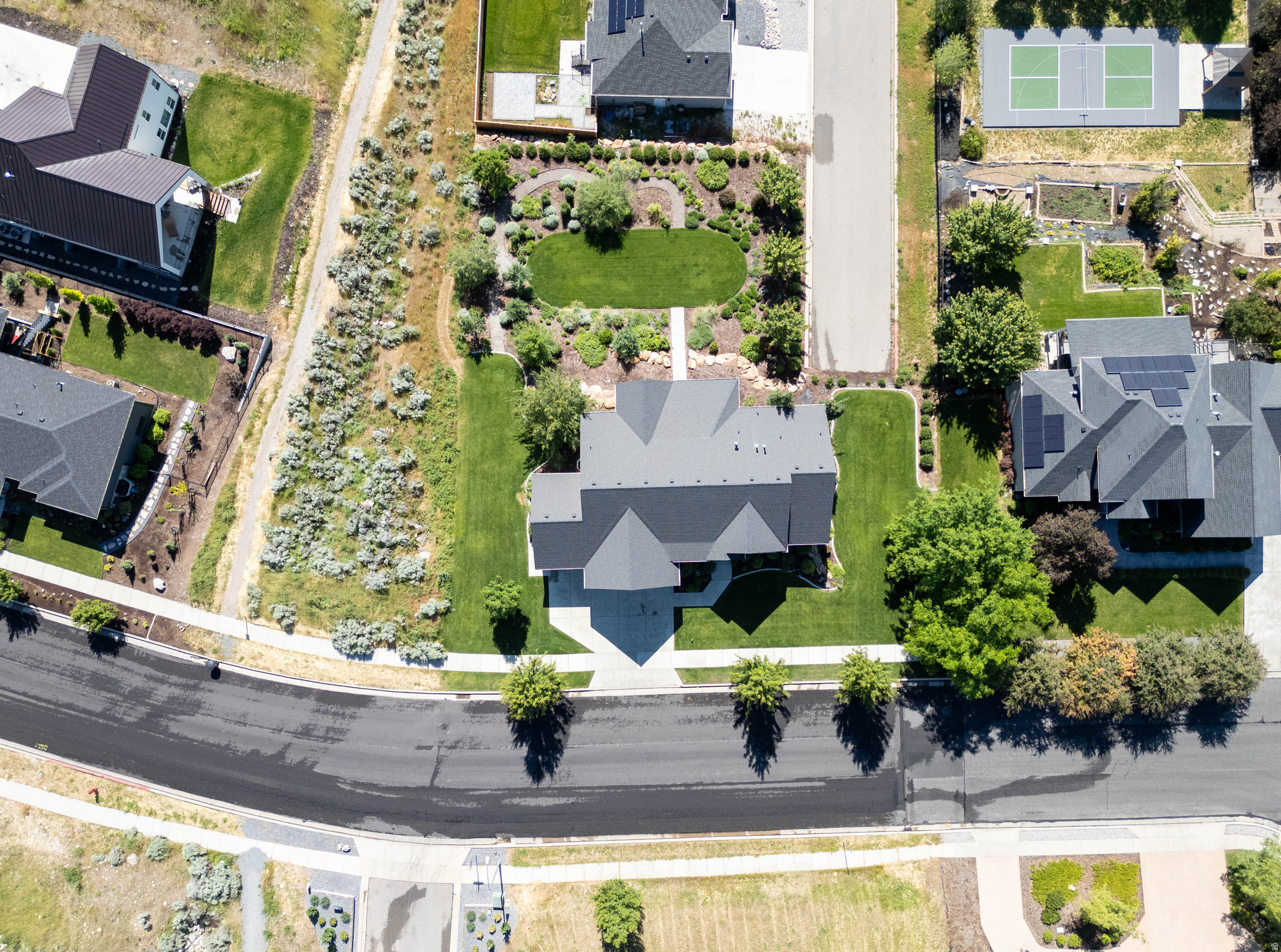 DEER CREST - Residential