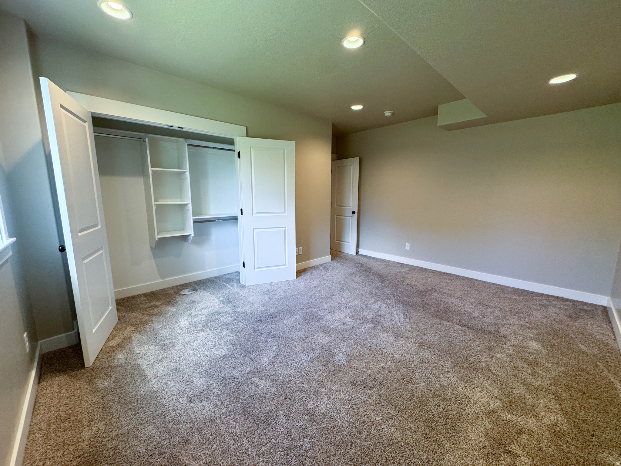 DEER CREST - Residential