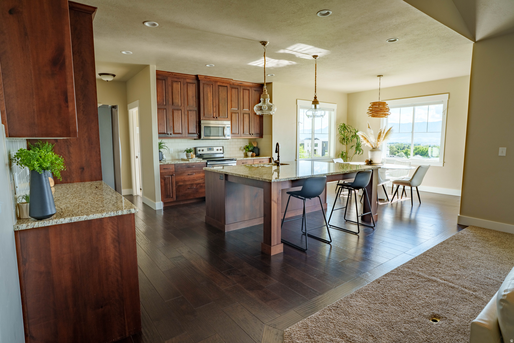 DEER CREST - Residential