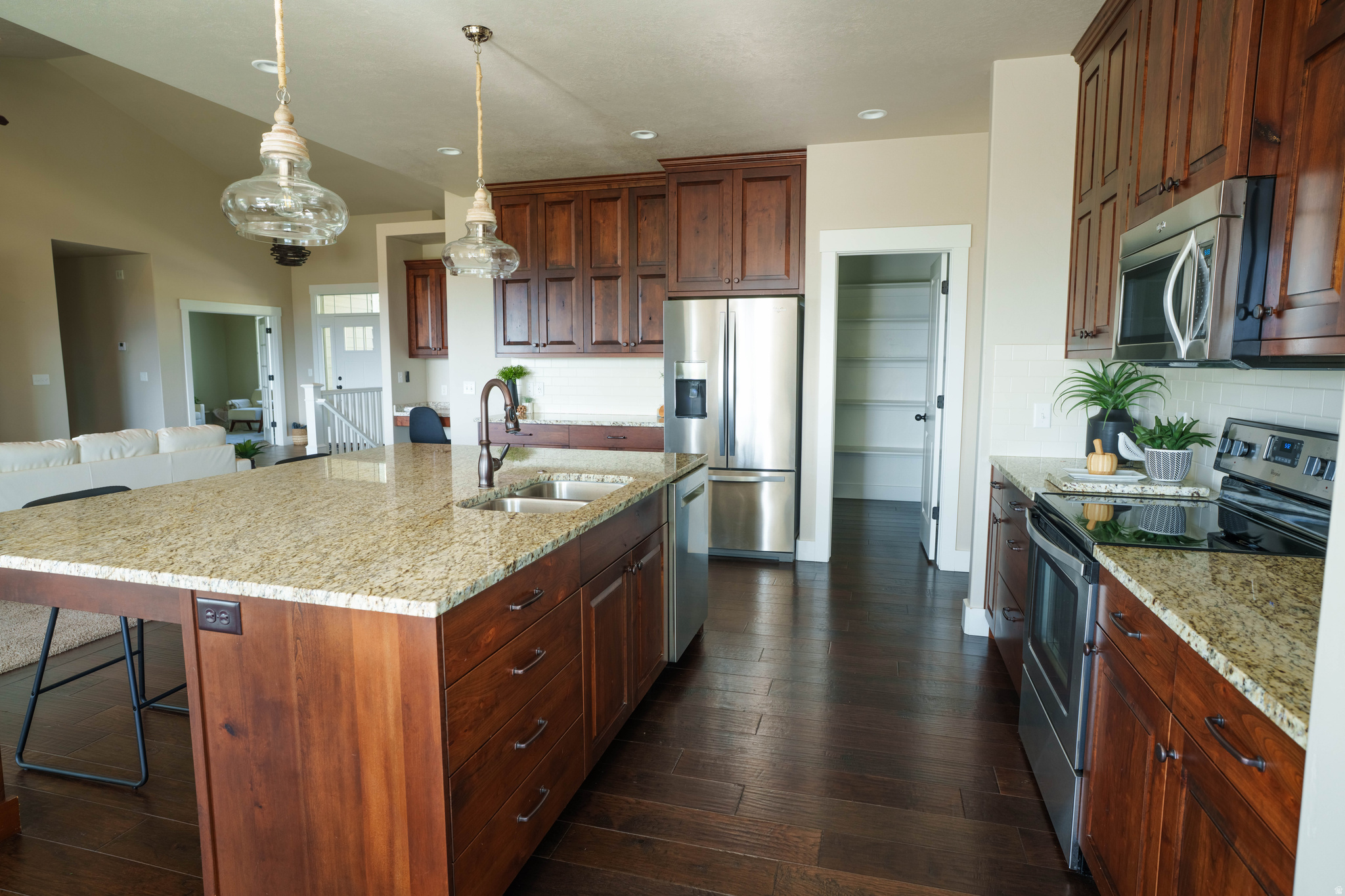 DEER CREST - Residential
