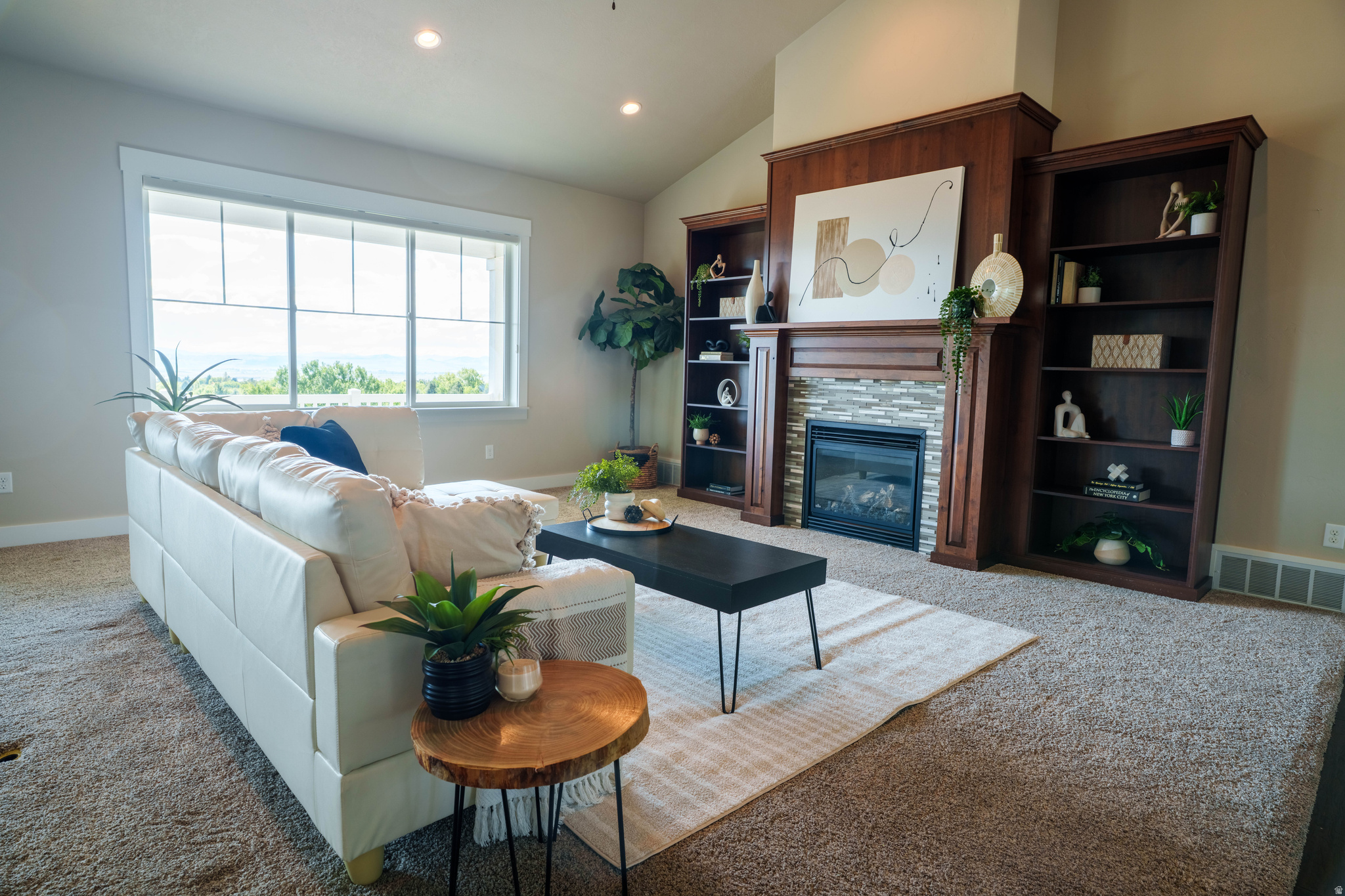 DEER CREST - Residential