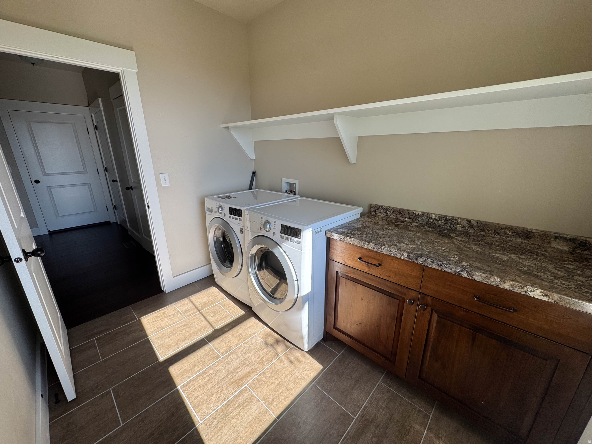 DEER CREST - Residential