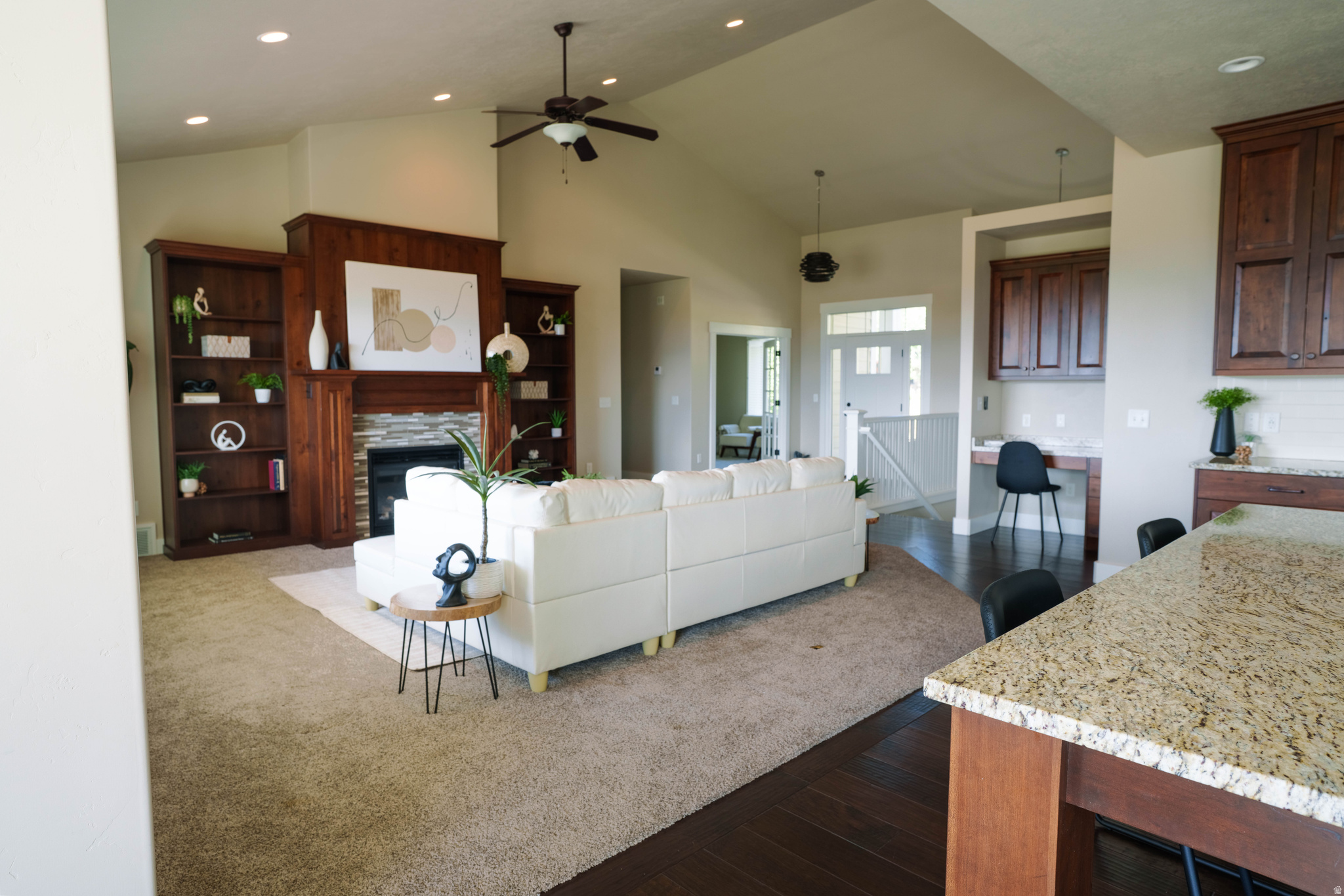 DEER CREST - Residential
