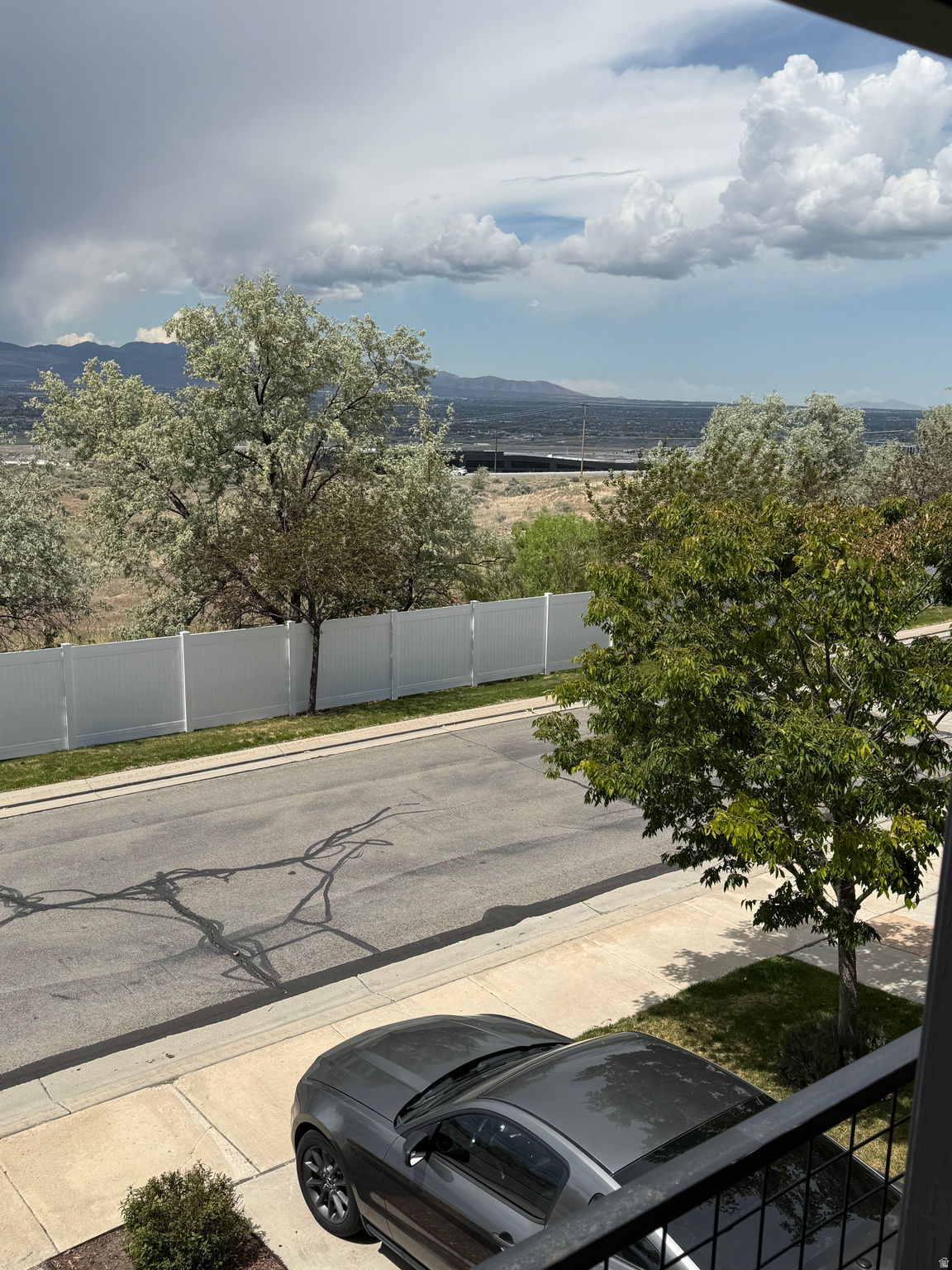 SOUTH MOUNTAIN - Residential