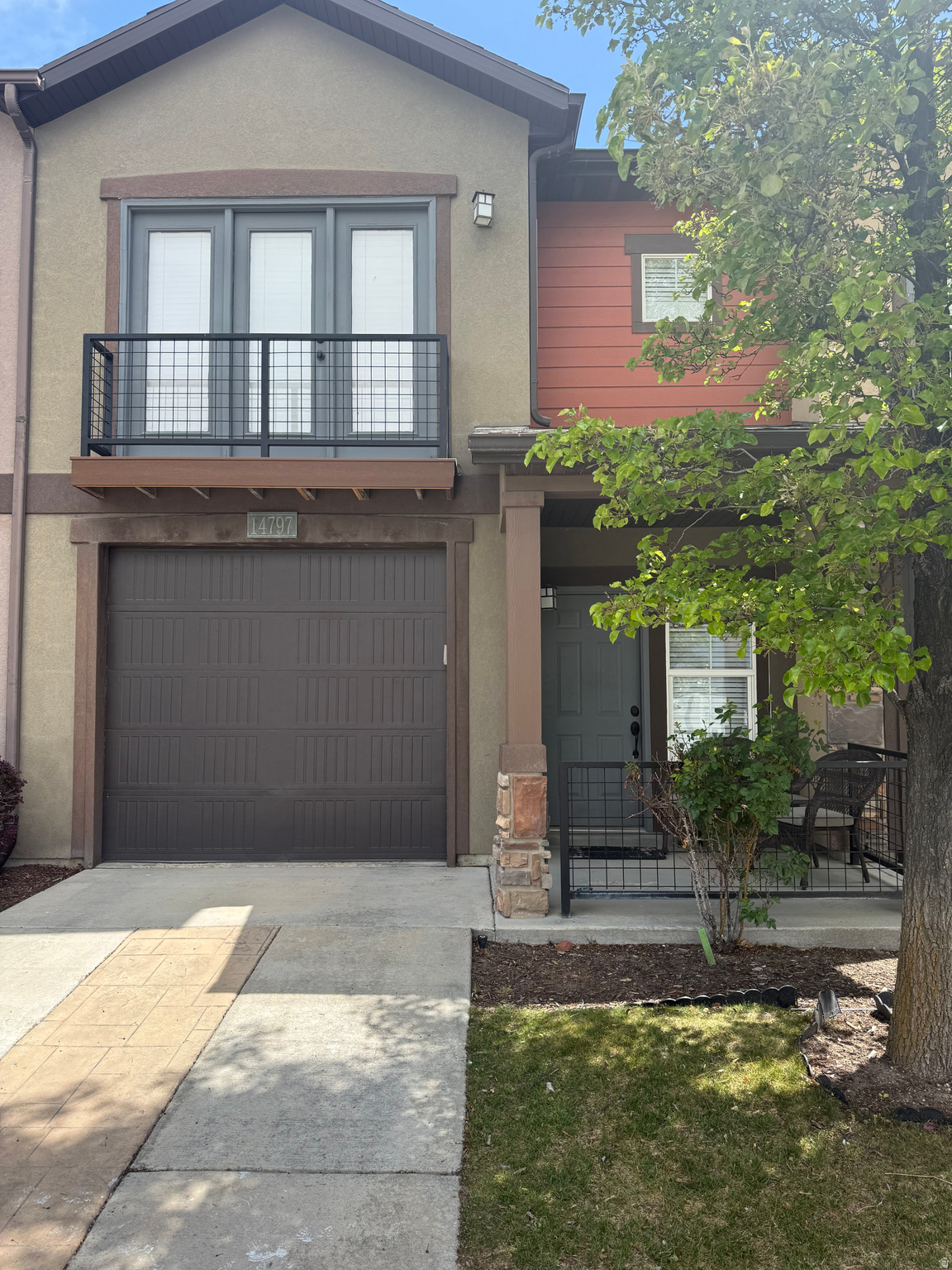 SOUTH MOUNTAIN - Residential