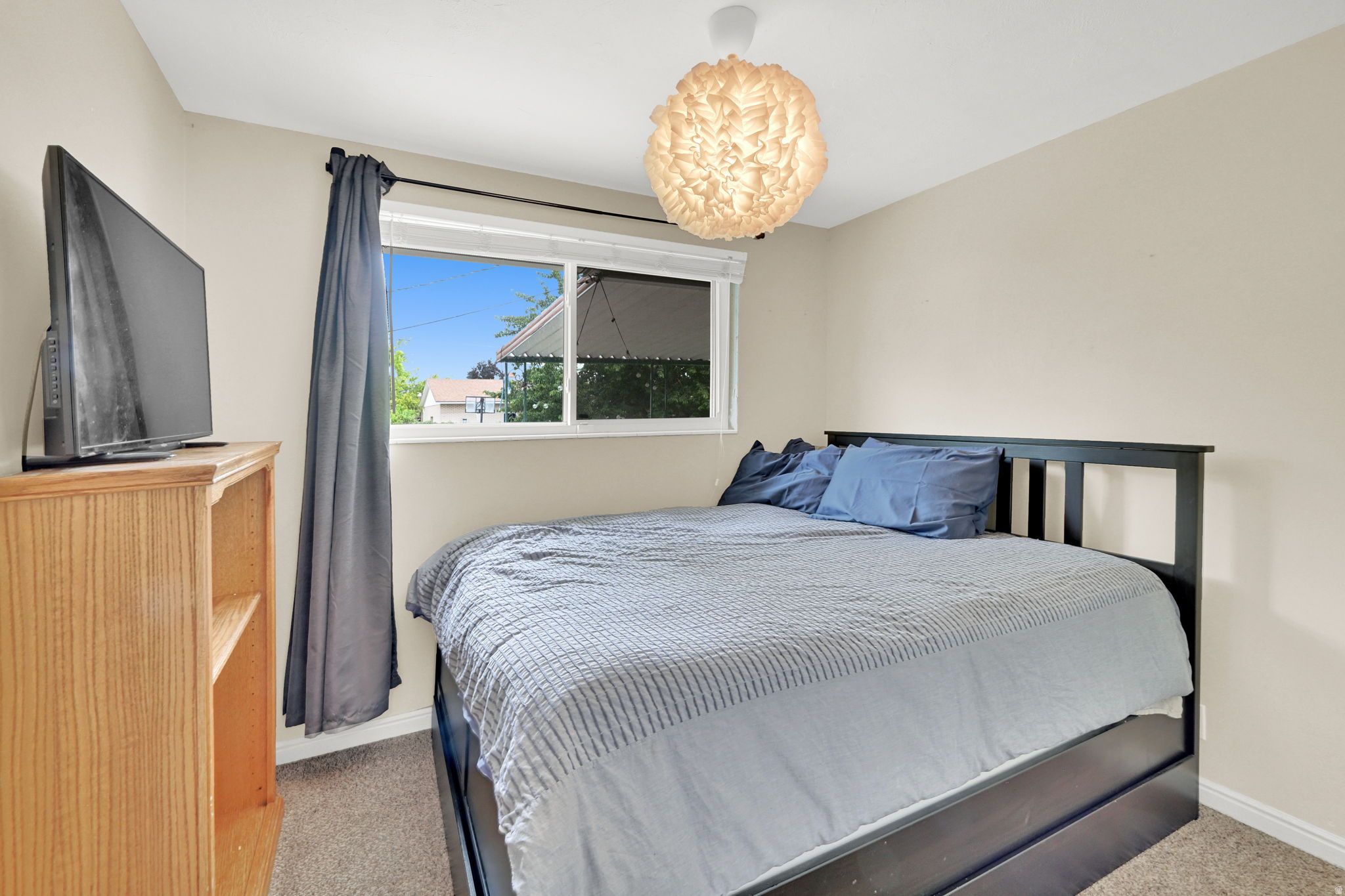 CRESTFIELD - Residential