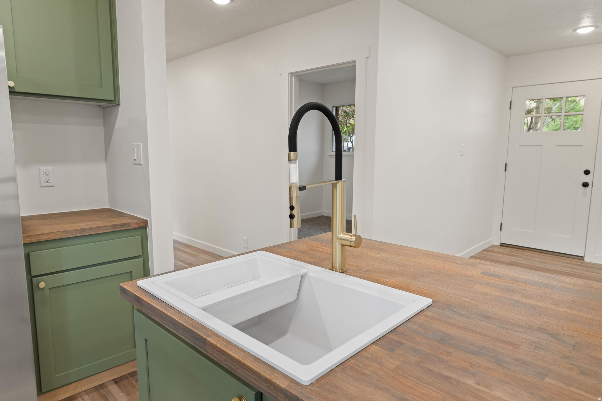 HIGHLAND TERRACE - Residential