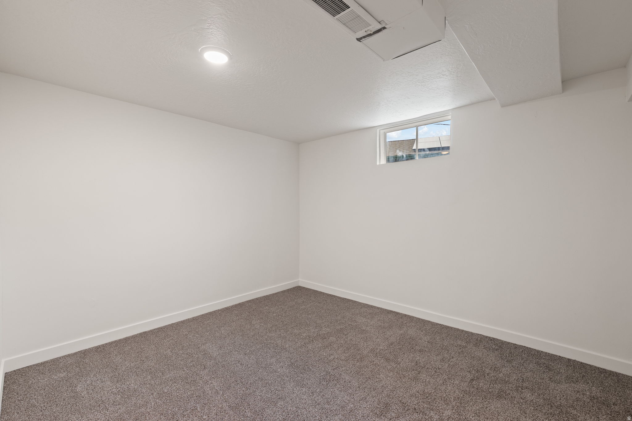 HIGHLAND TERRACE - Residential