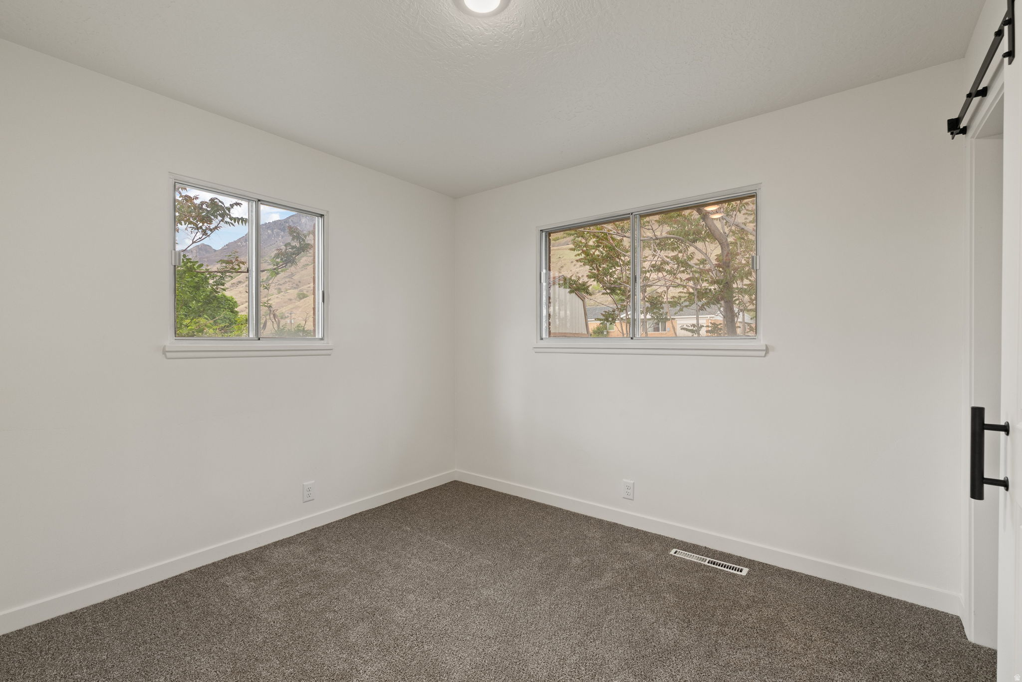 HIGHLAND TERRACE - Residential