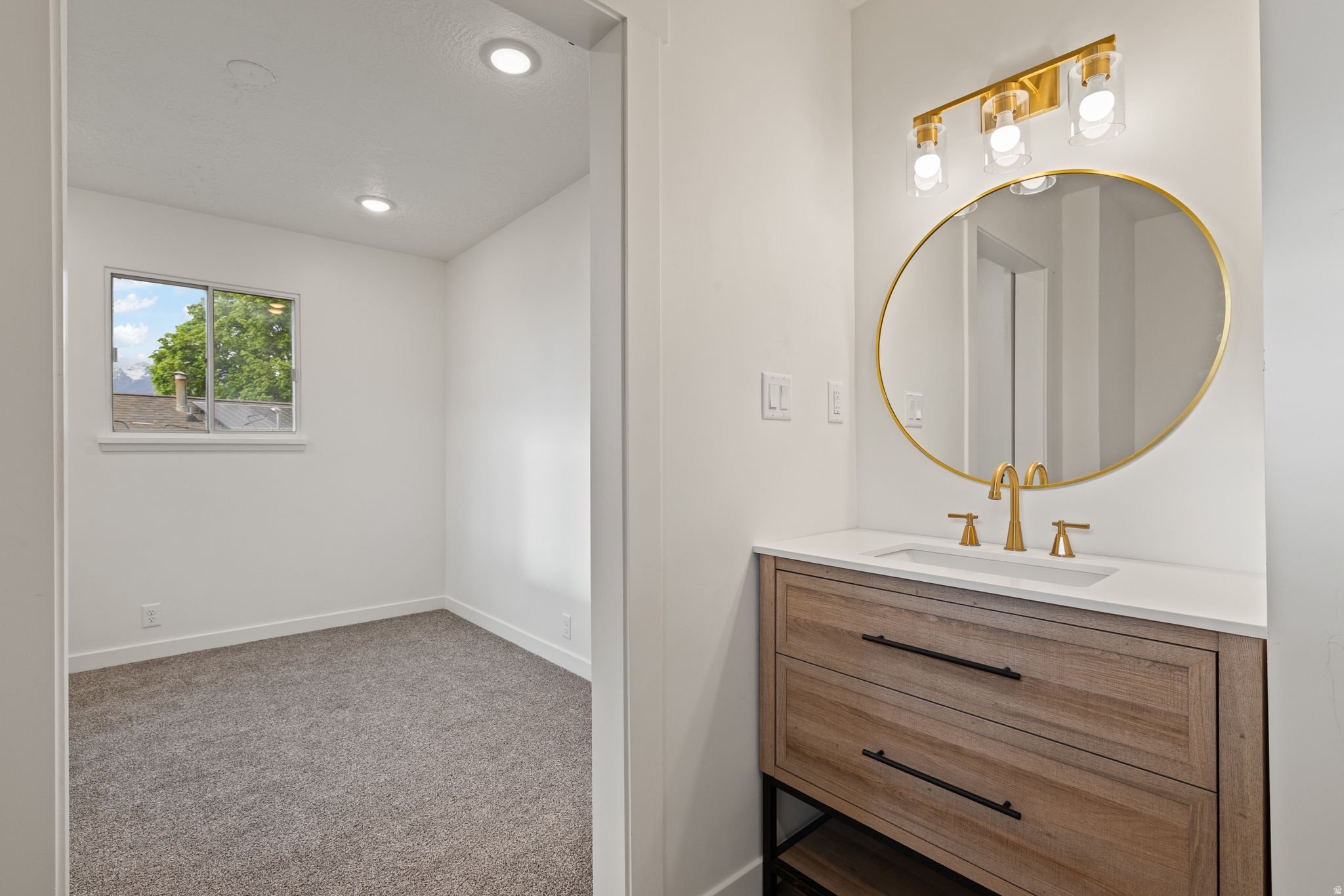 HIGHLAND TERRACE - Residential