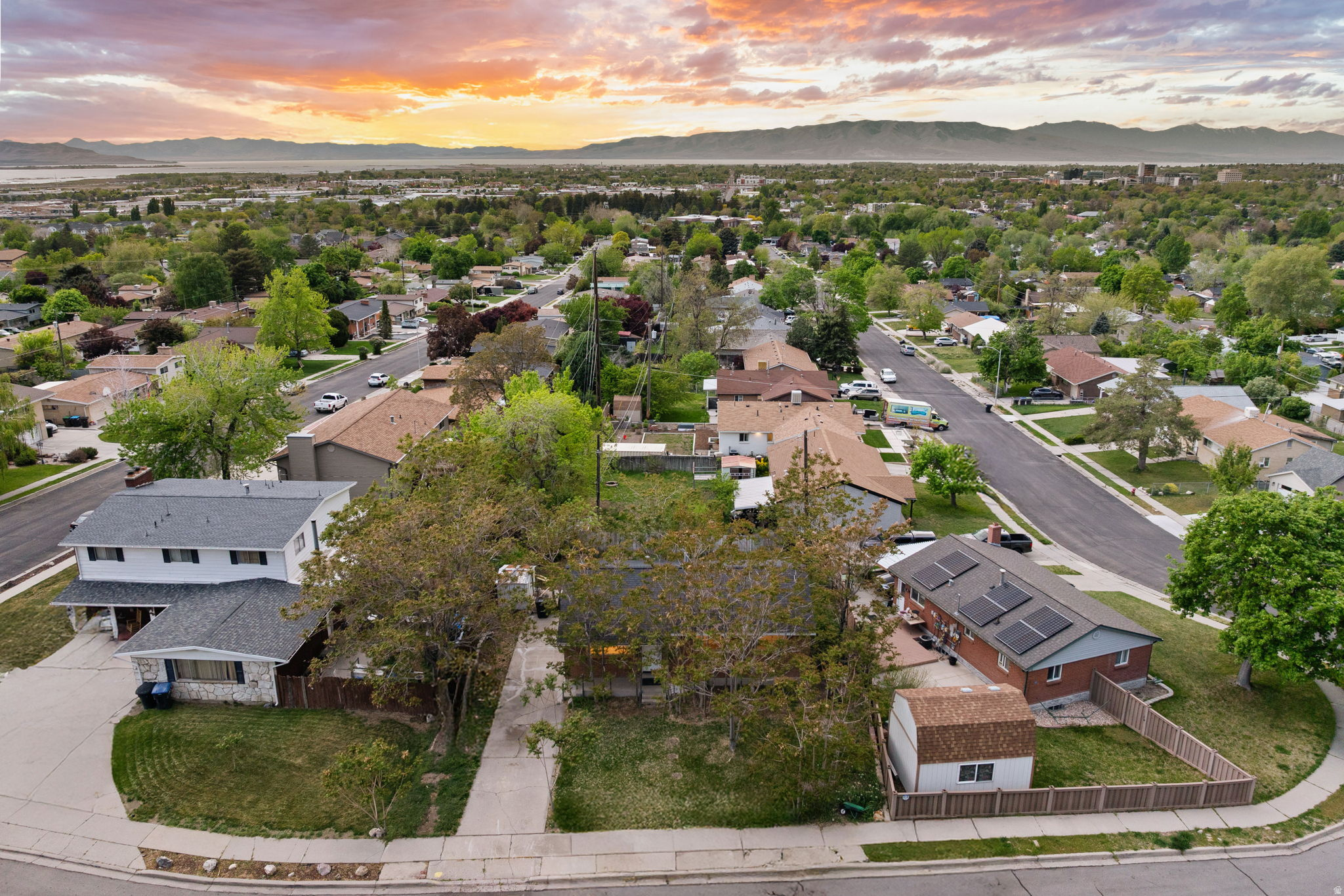 HIGHLAND TERRACE - Residential