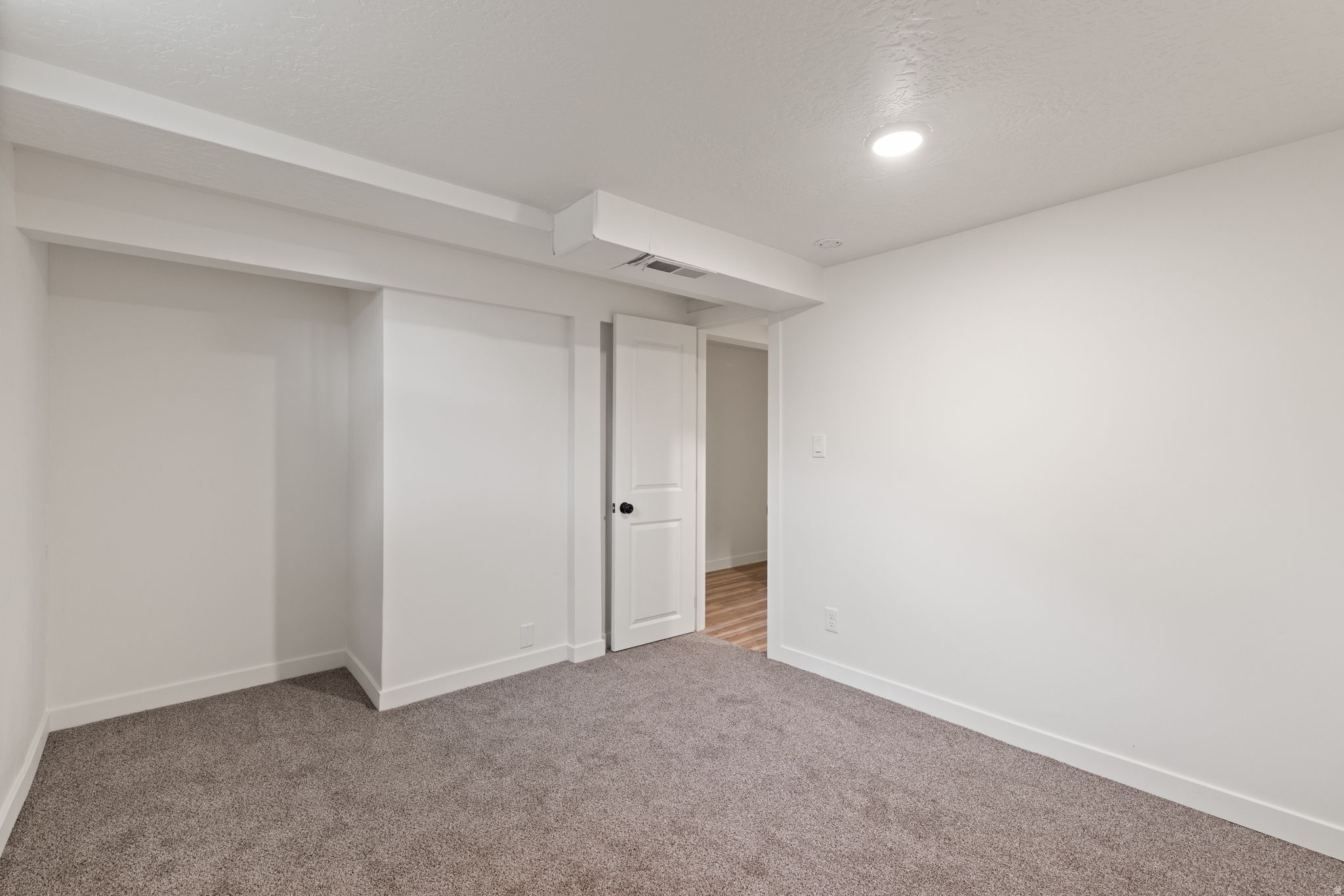 HIGHLAND TERRACE - Residential