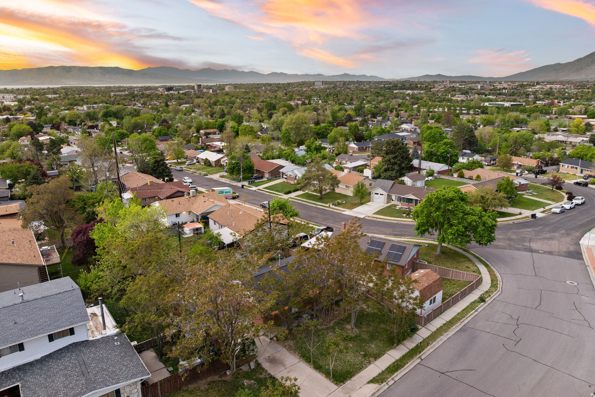 HIGHLAND TERRACE - Residential