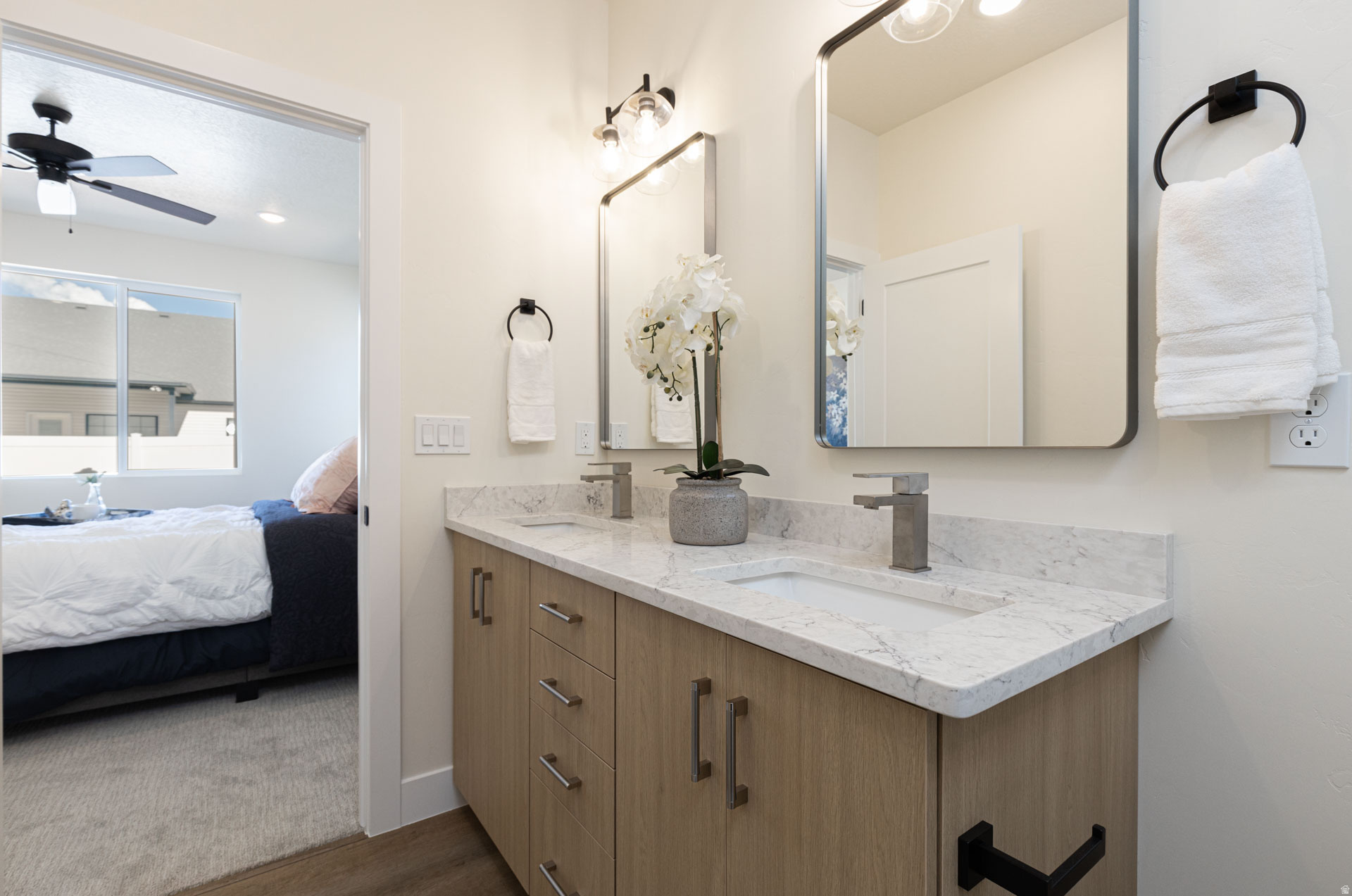 EQUESTRIAN POINTE - Residential