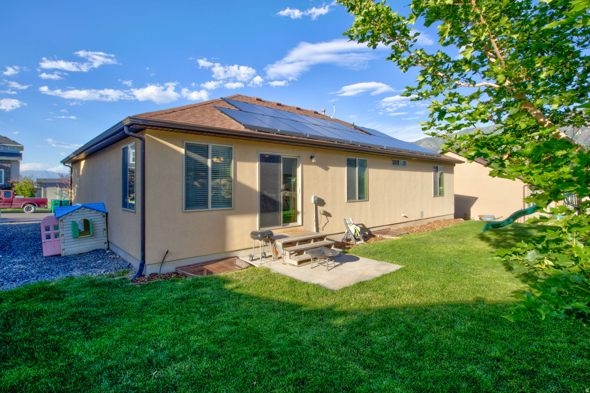 RIDGE - Residential