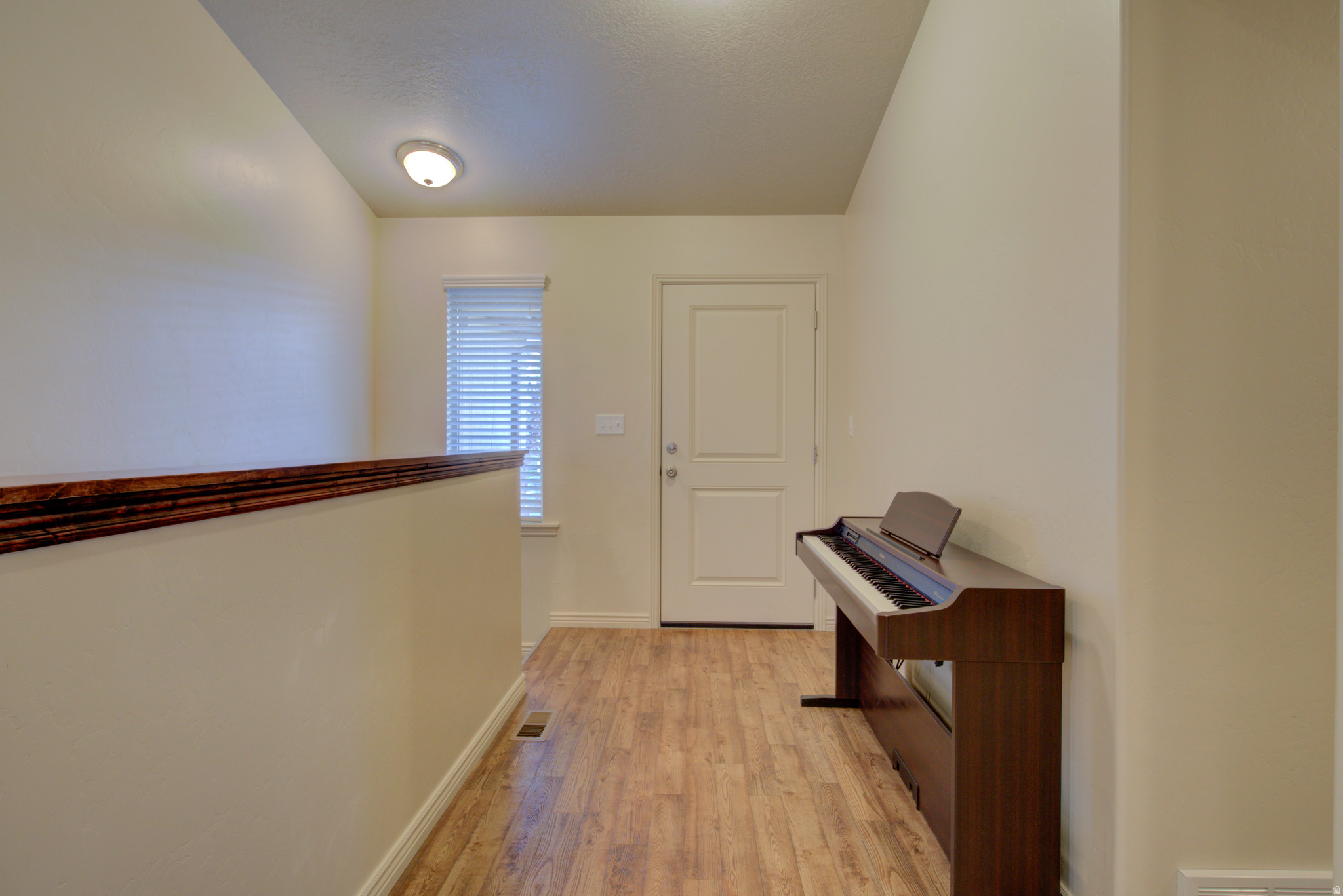 RIDGE - Residential