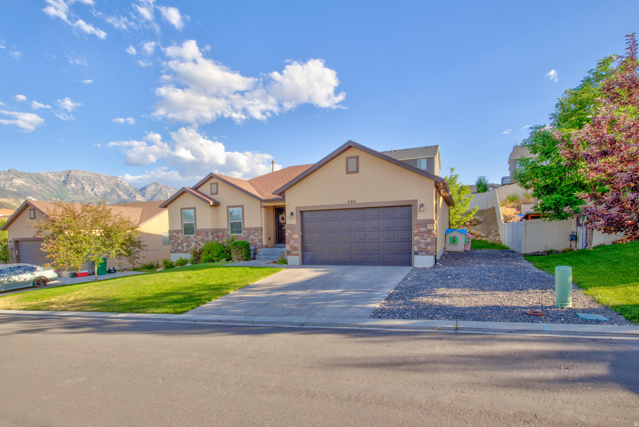 RIDGE - Residential