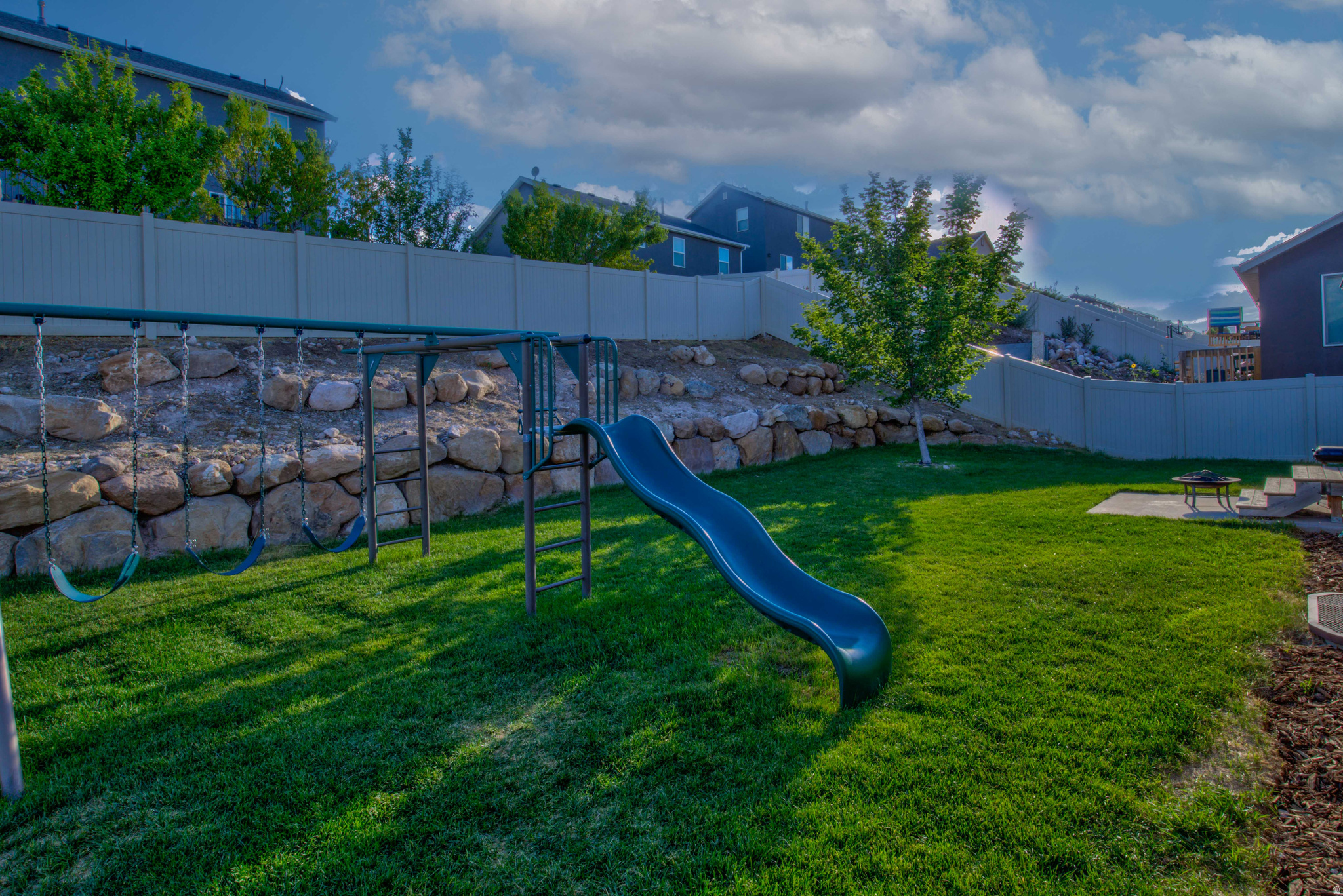RIDGE - Residential