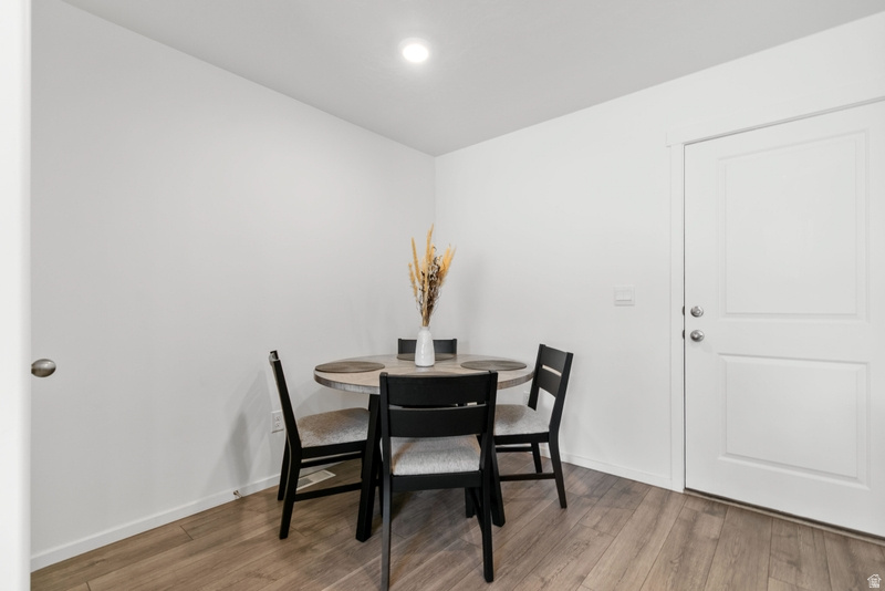 LITTLE VALLEY GATEWA - Residential