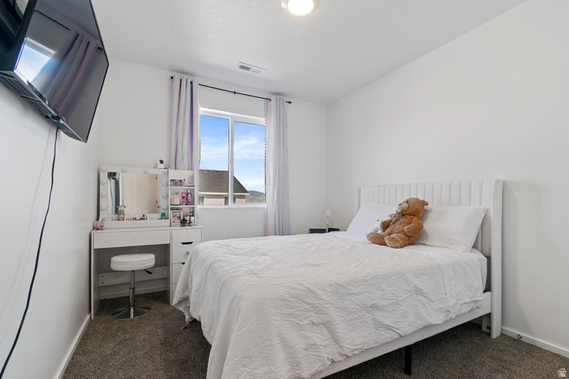 LITTLE VALLEY GATEWA - Residential