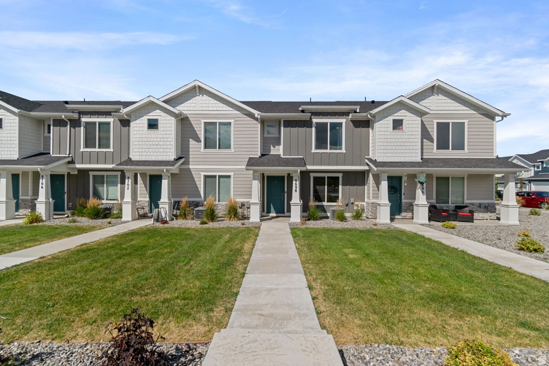 LITTLE VALLEY GATEWA - Residential
