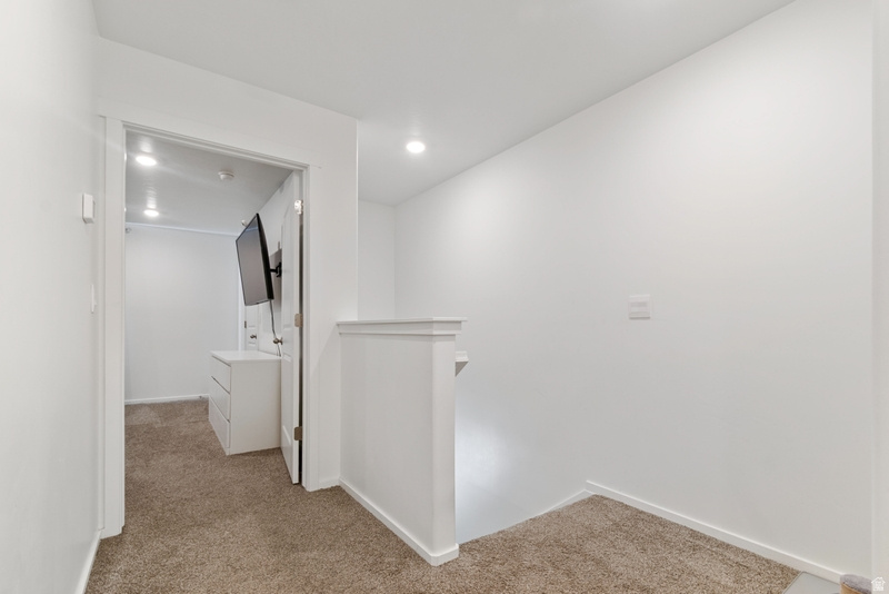 LITTLE VALLEY GATEWA - Residential