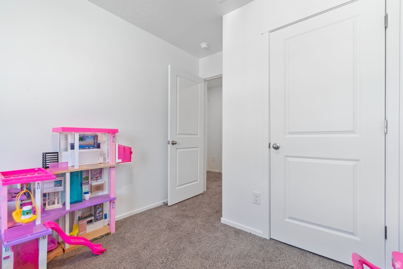 LITTLE VALLEY GATEWA - Residential