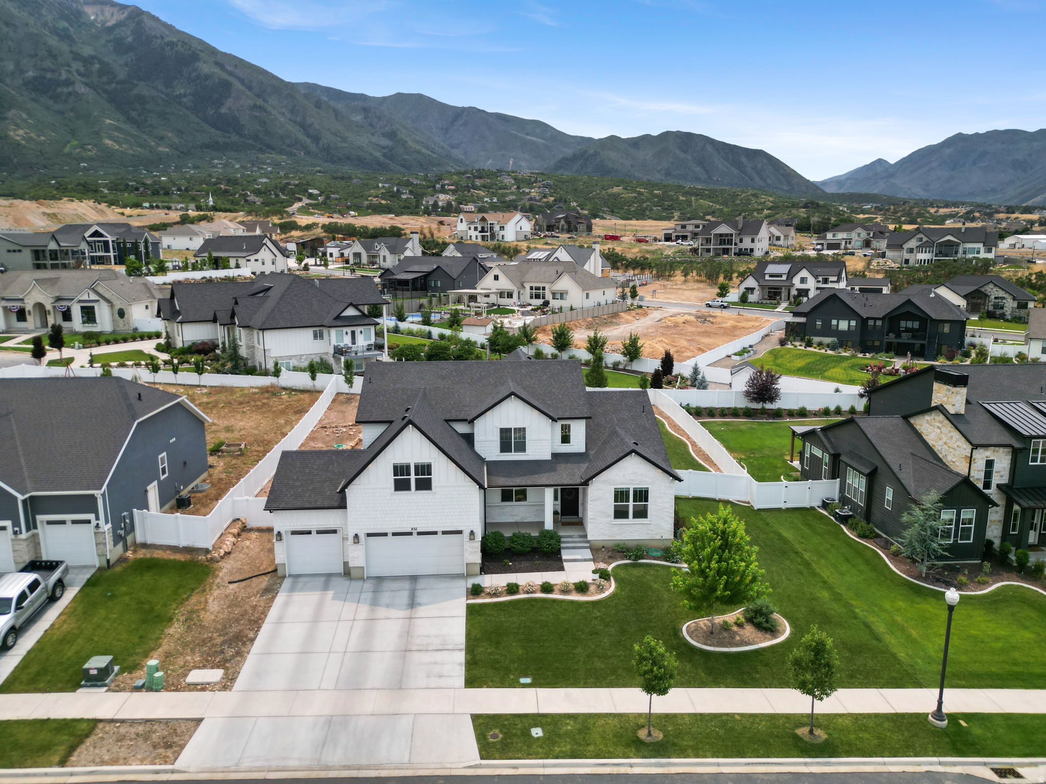 RIDGE - Residential