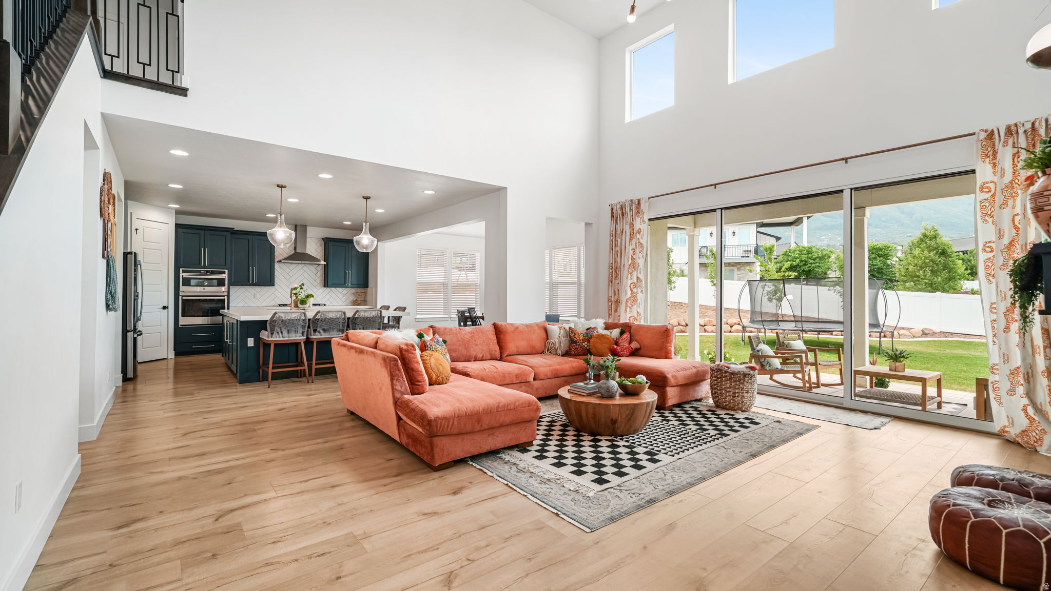 RIDGE - Residential