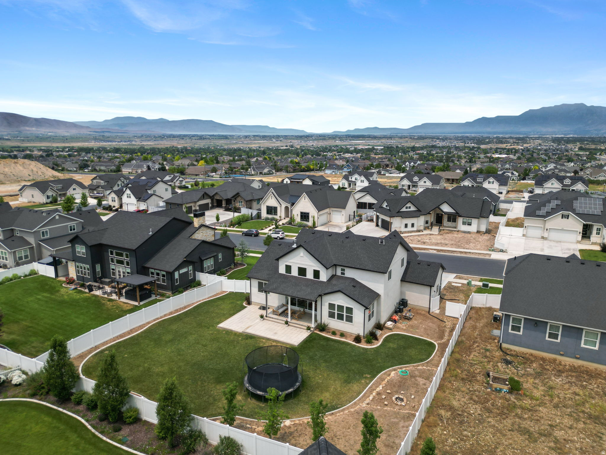 RIDGE - Residential