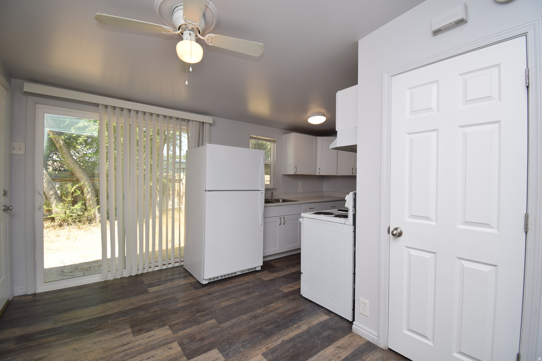 HILLSDALE SUB - Residential
