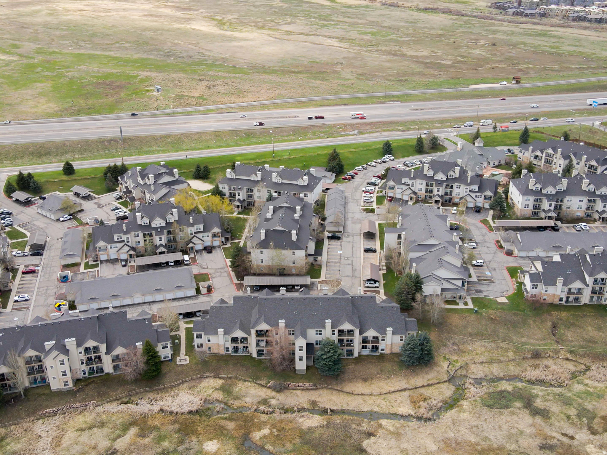 CANYON CREEK - Residential