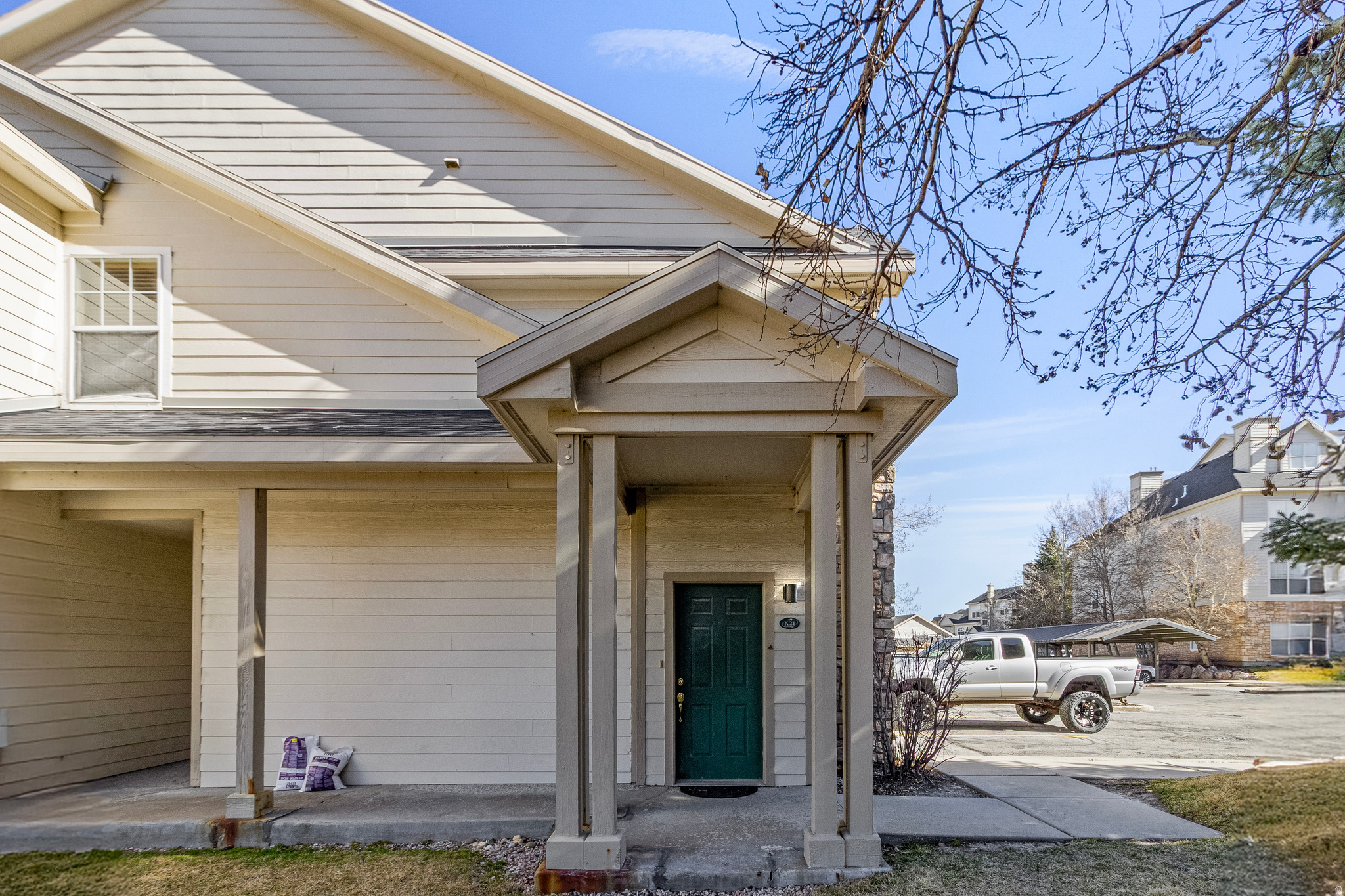 CANYON CREEK - Residential