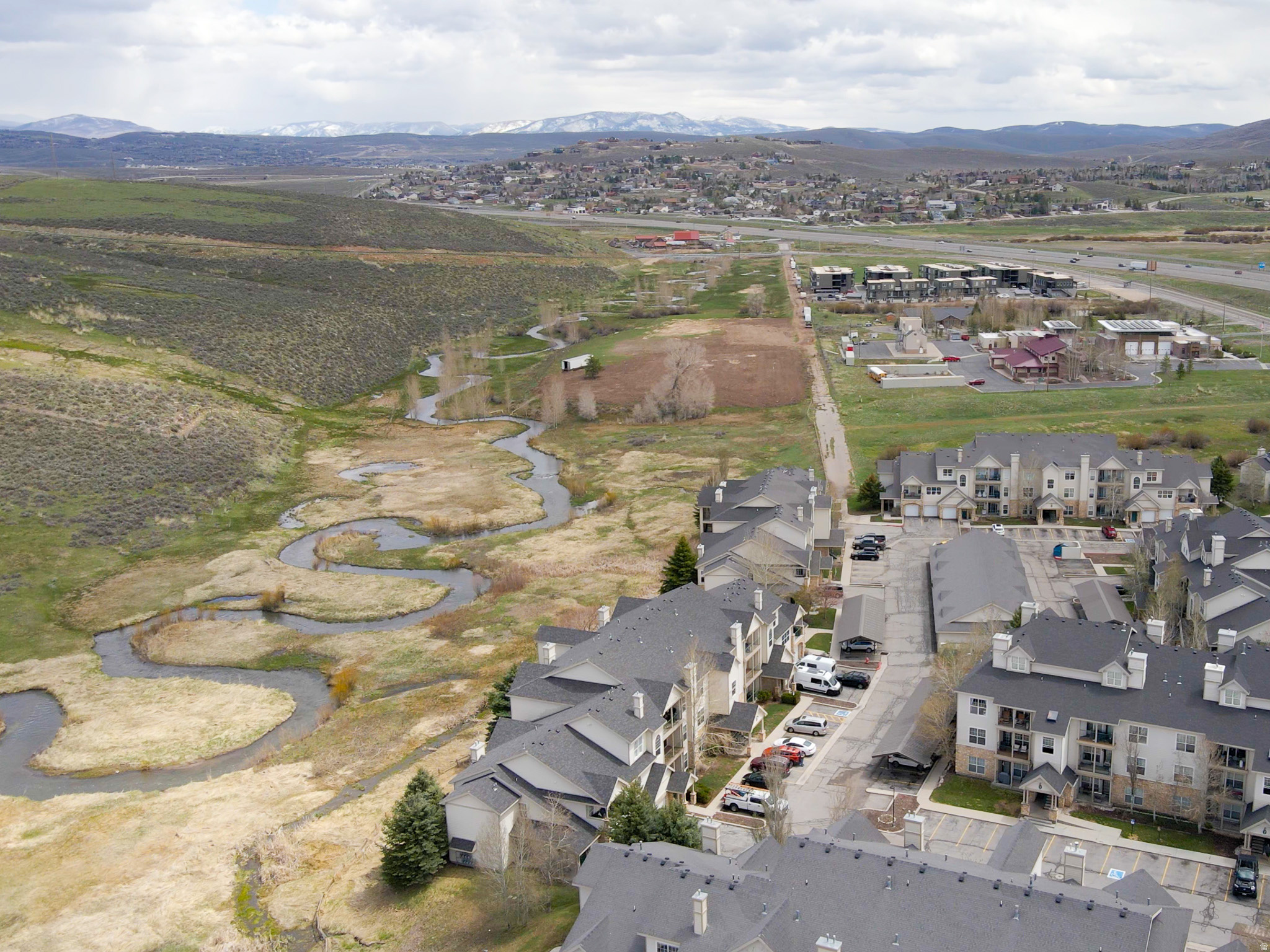 CANYON CREEK - Residential
