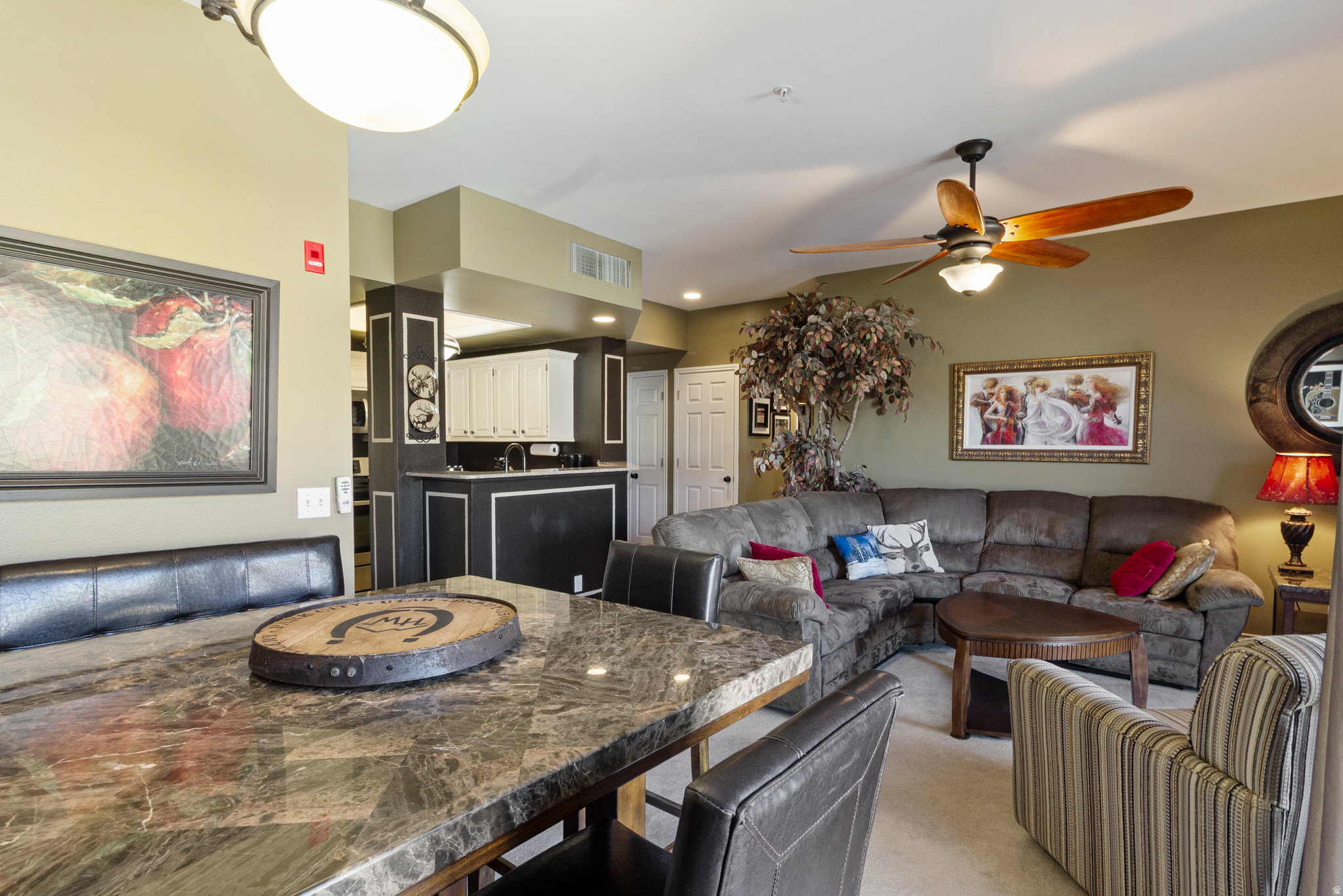 CANYON CREEK - Residential