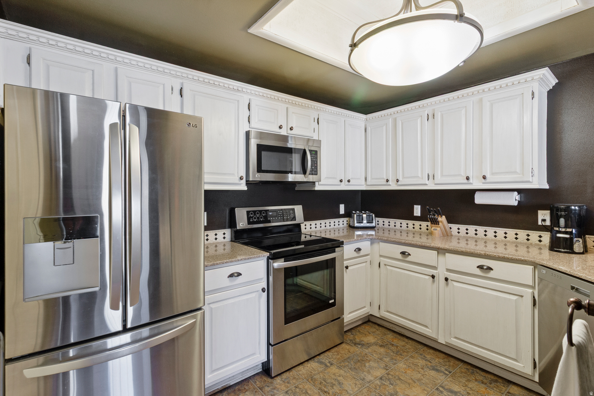 CANYON CREEK - Residential