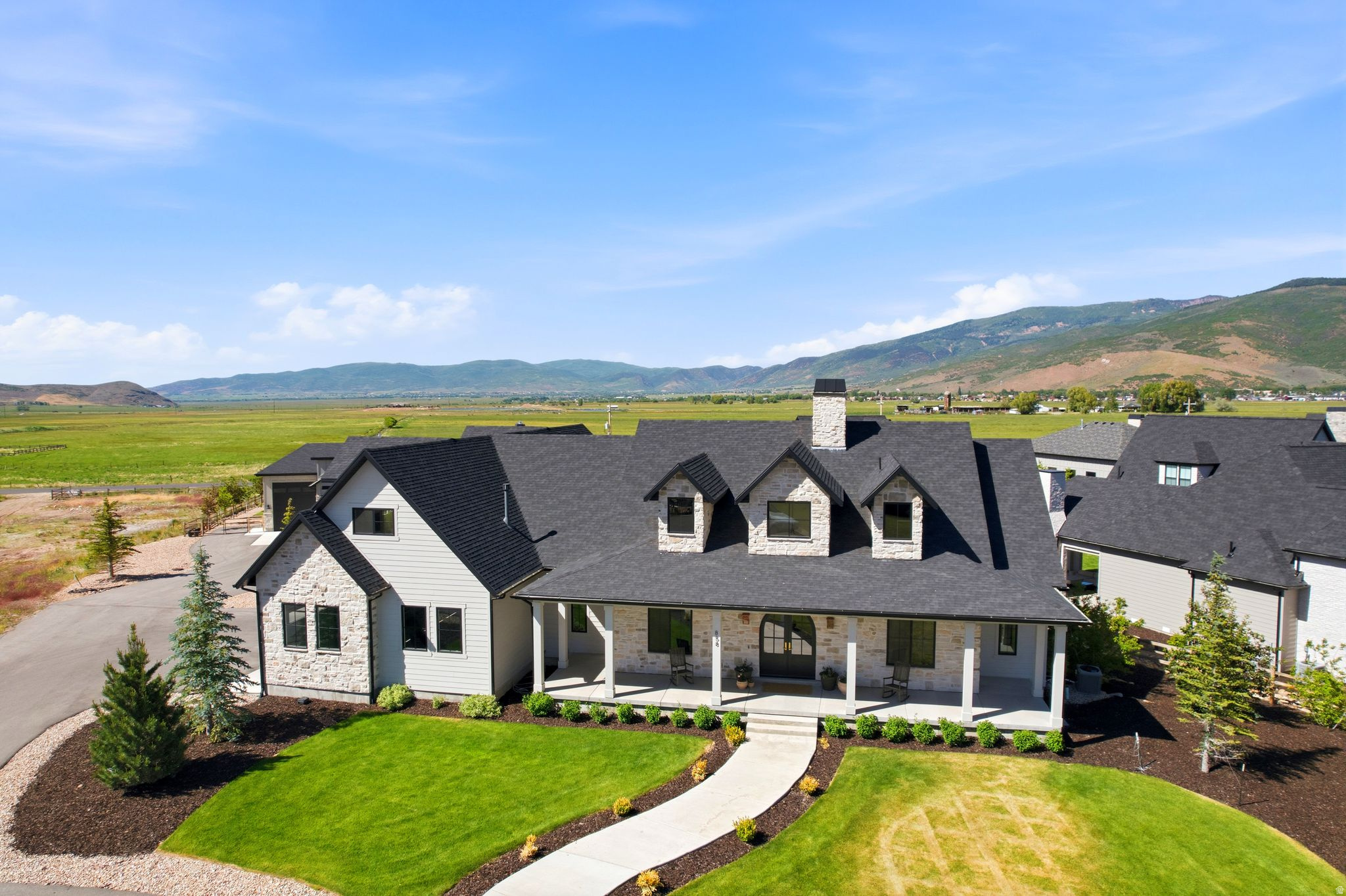 HART CROSSING - Residential
