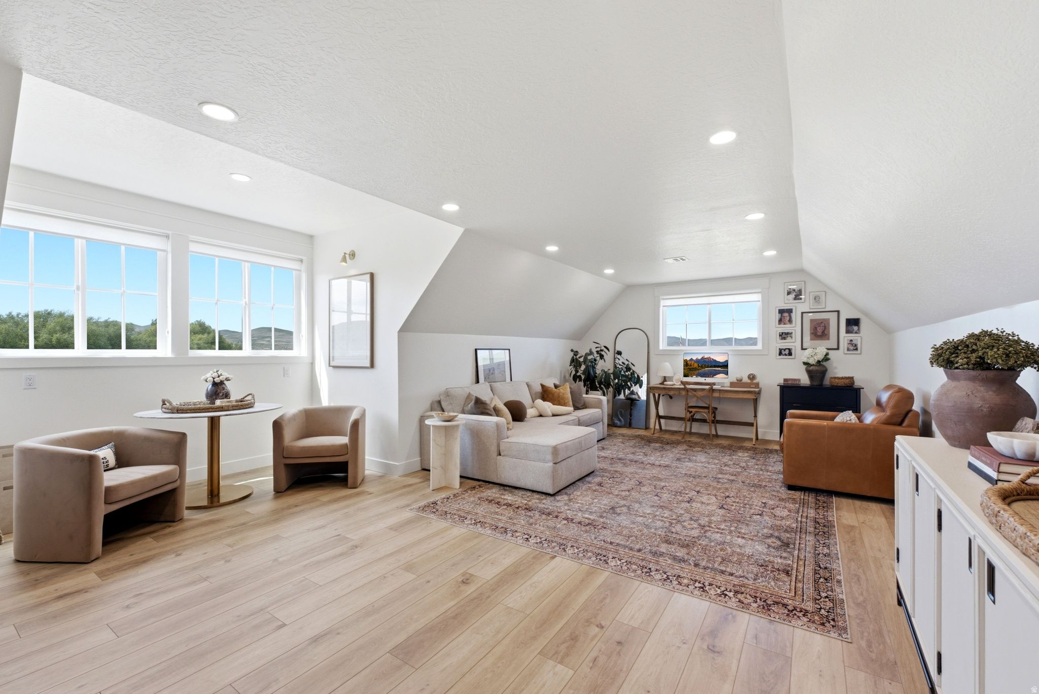 HART CROSSING - Residential