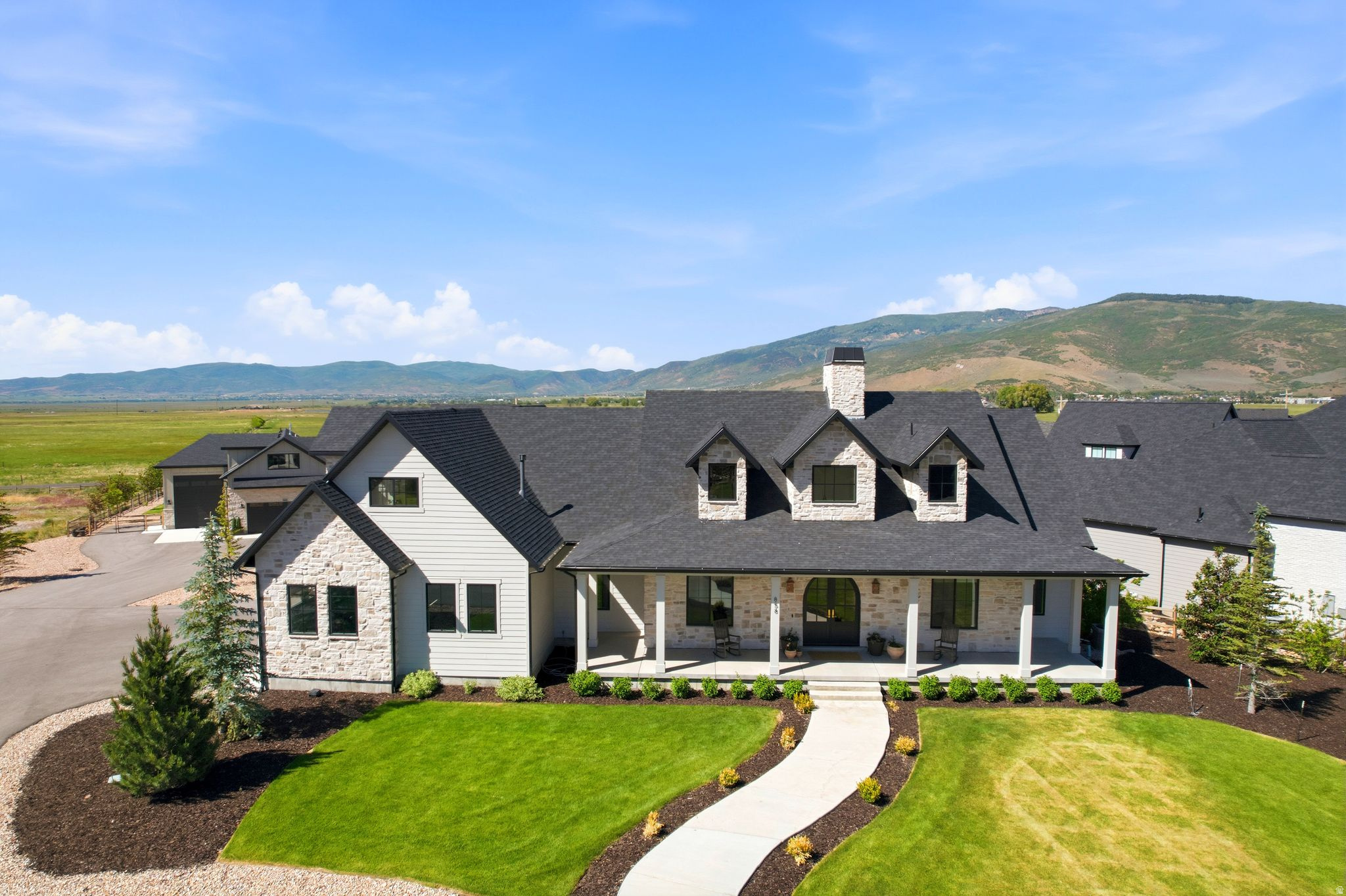 HART CROSSING - Residential