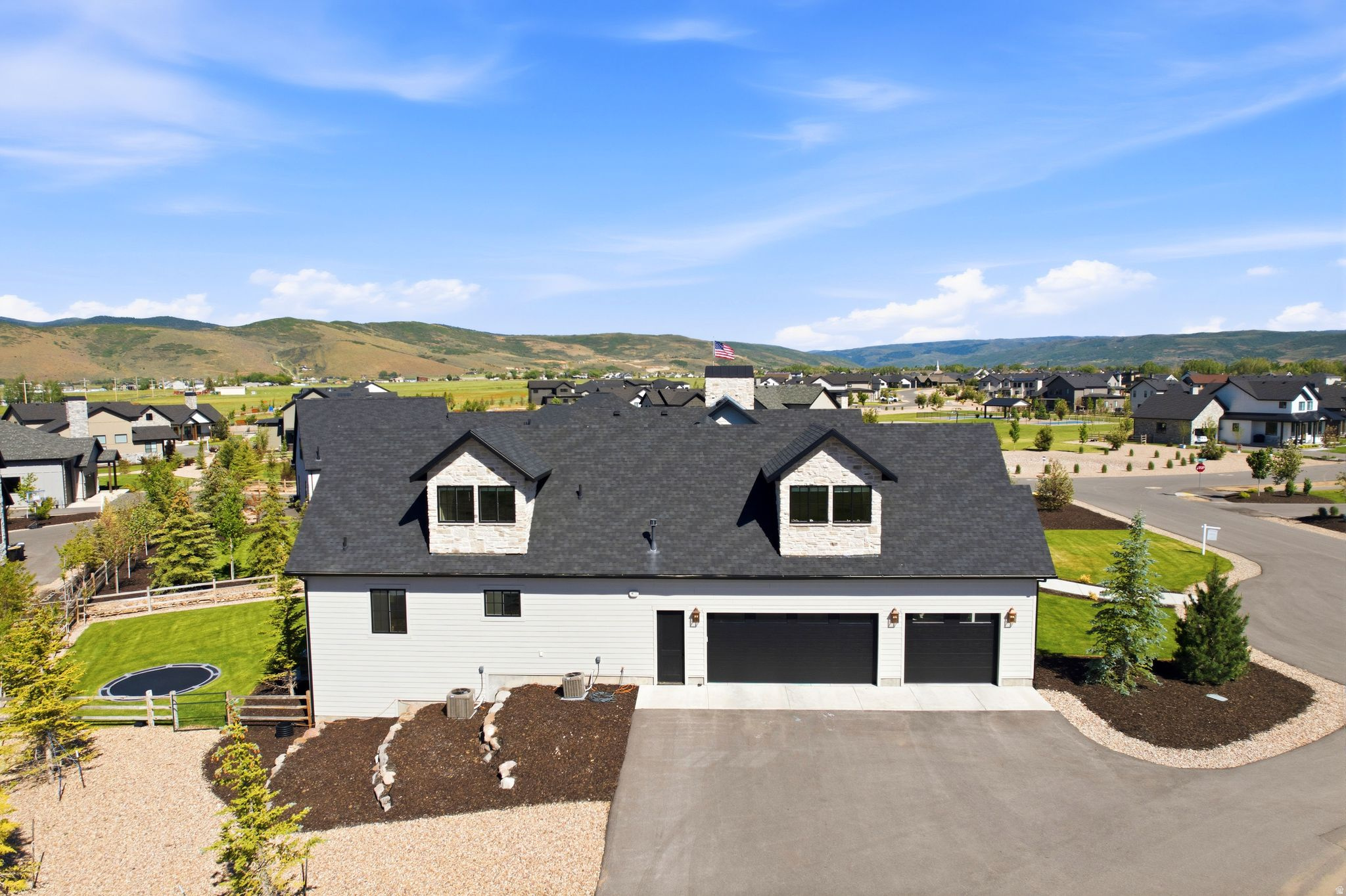 HART CROSSING - Residential
