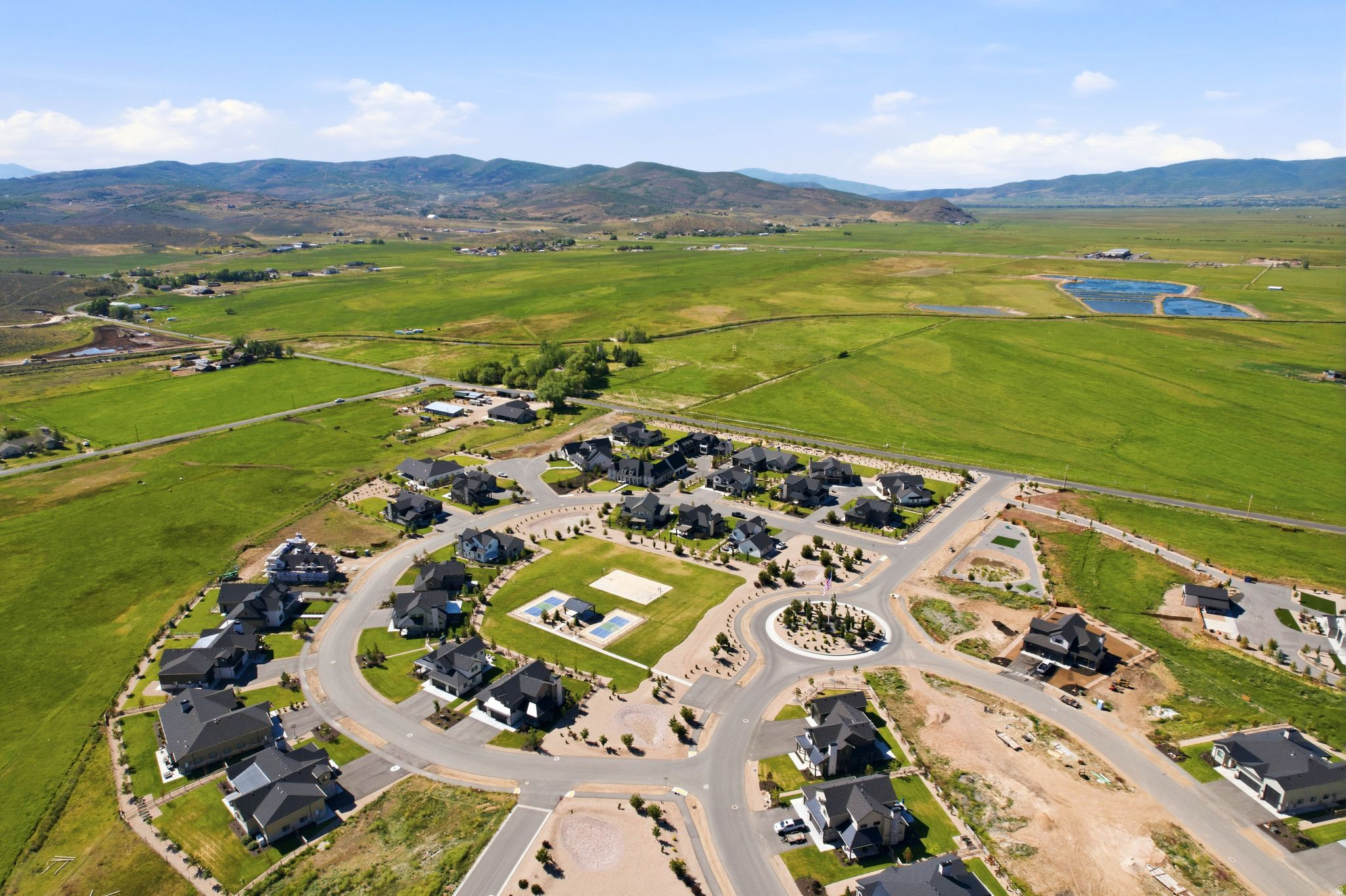 HART CROSSING - Residential