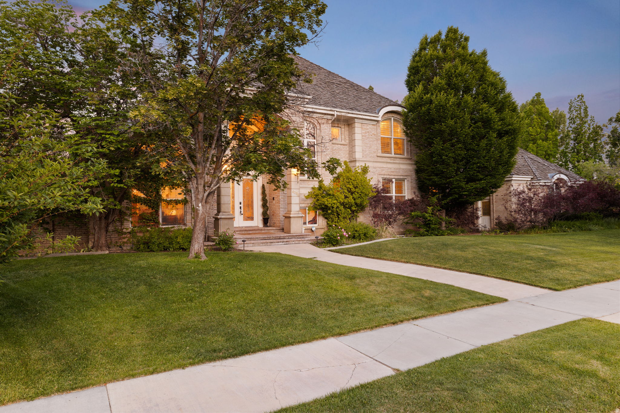 VINTAGE - Residential