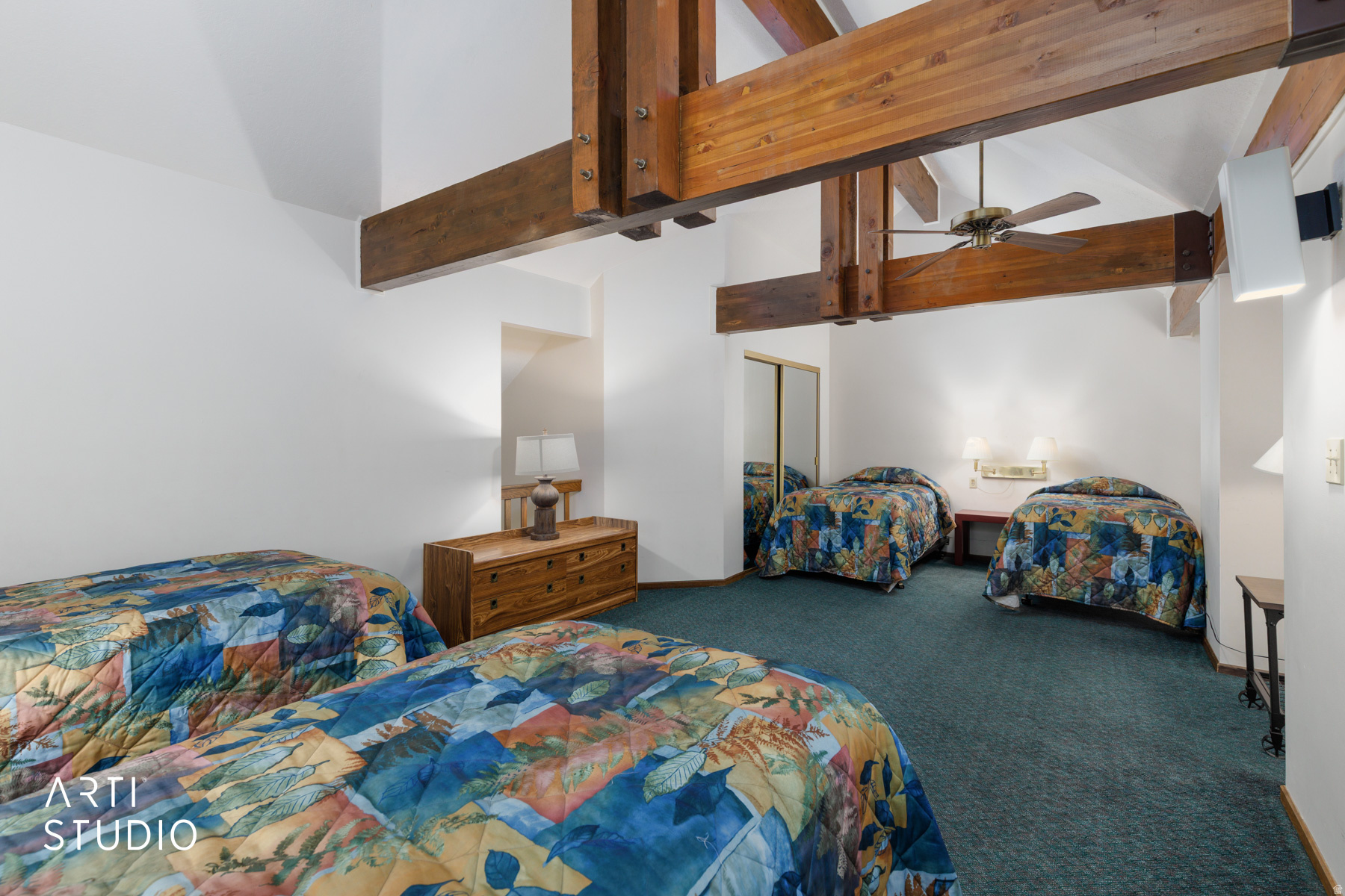 WOLF CREEK VILLAGE PHASE 1 - Residential