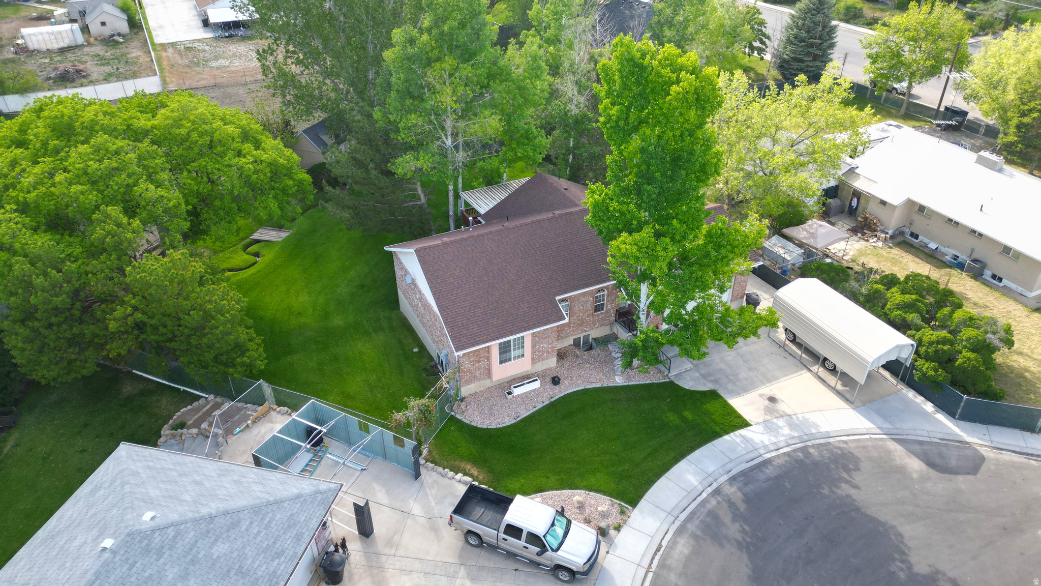 WILLOW TREE PARK SUBD - Residential