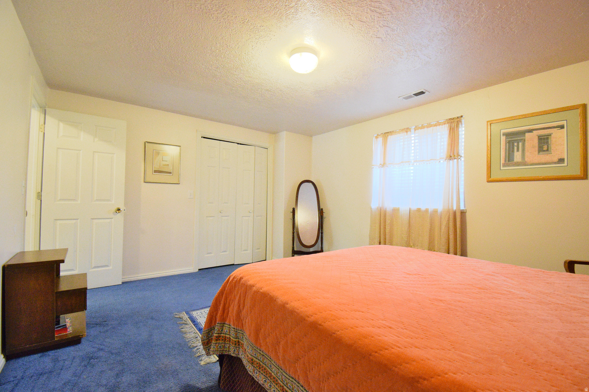 WILLOW TREE PARK SUBD - Residential