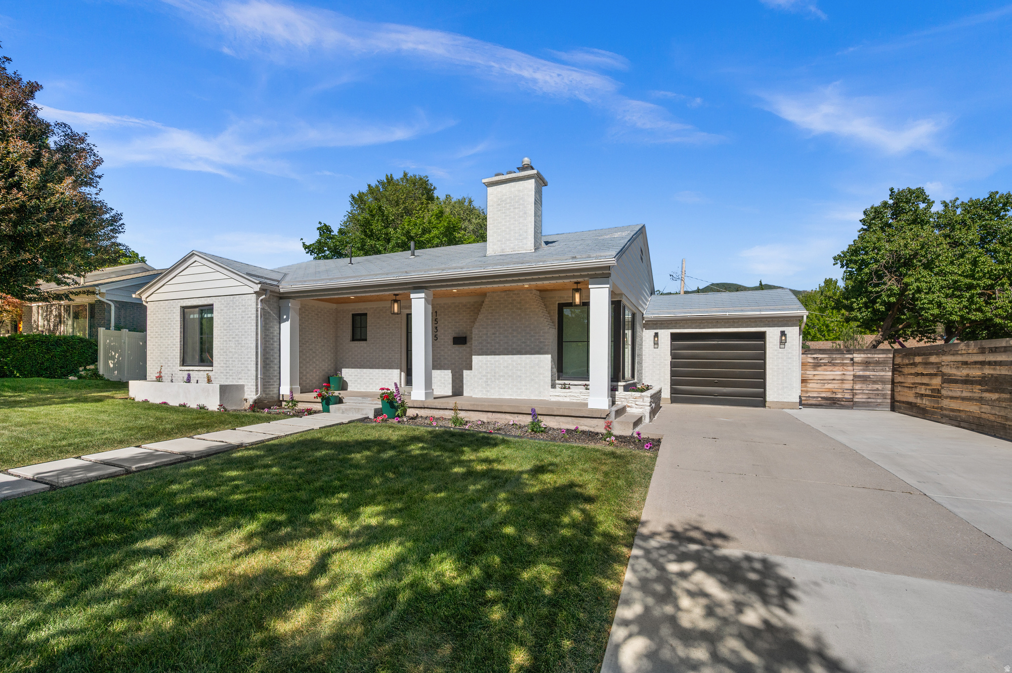 SUGAR HOUSE - Residential